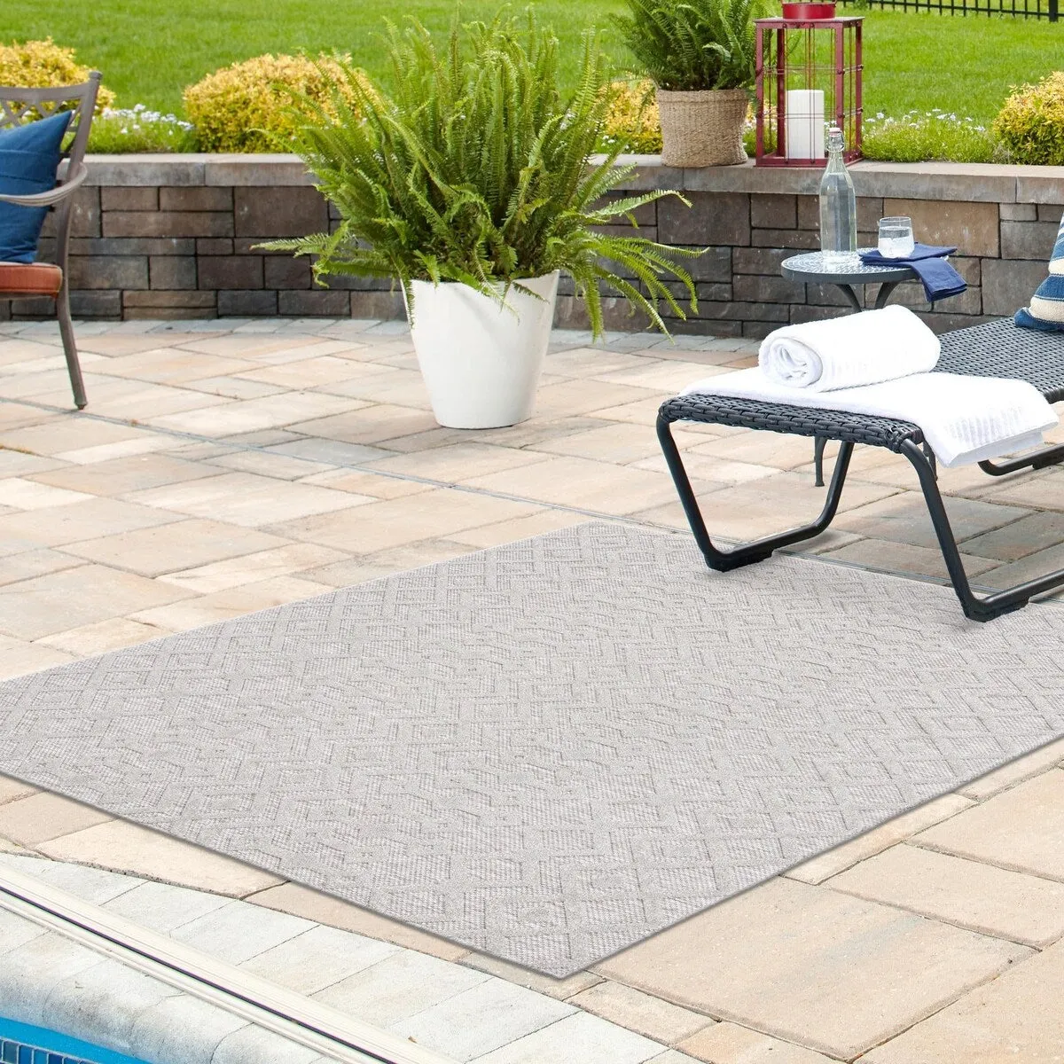 Outdoor Haversham Collection Area Rug