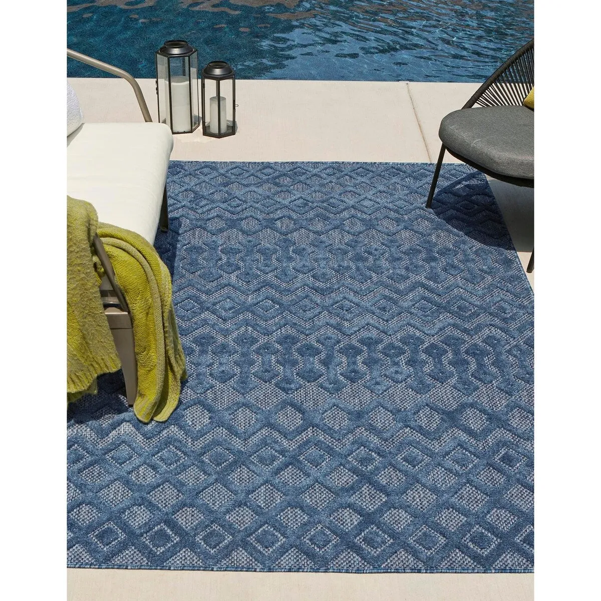 Outdoor Haversham Collection Area Rug