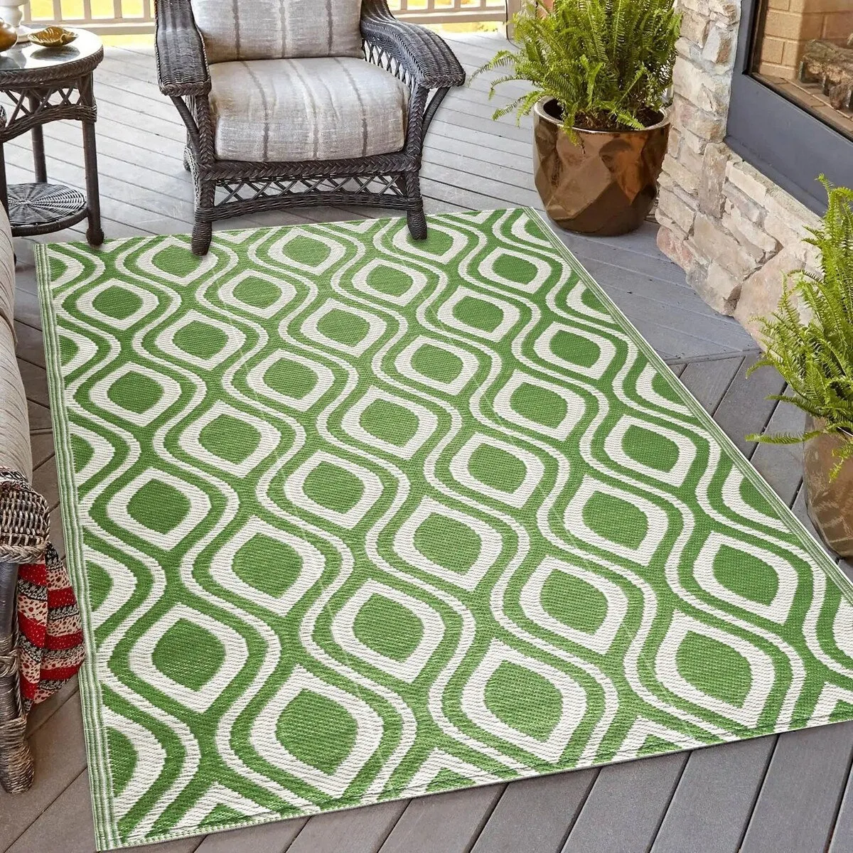 Playa Rug Outdoor Recycled Reversible Plastic Folded Mat/Rug Venice Collection Lightweight & Weather. Water and UV Resistant