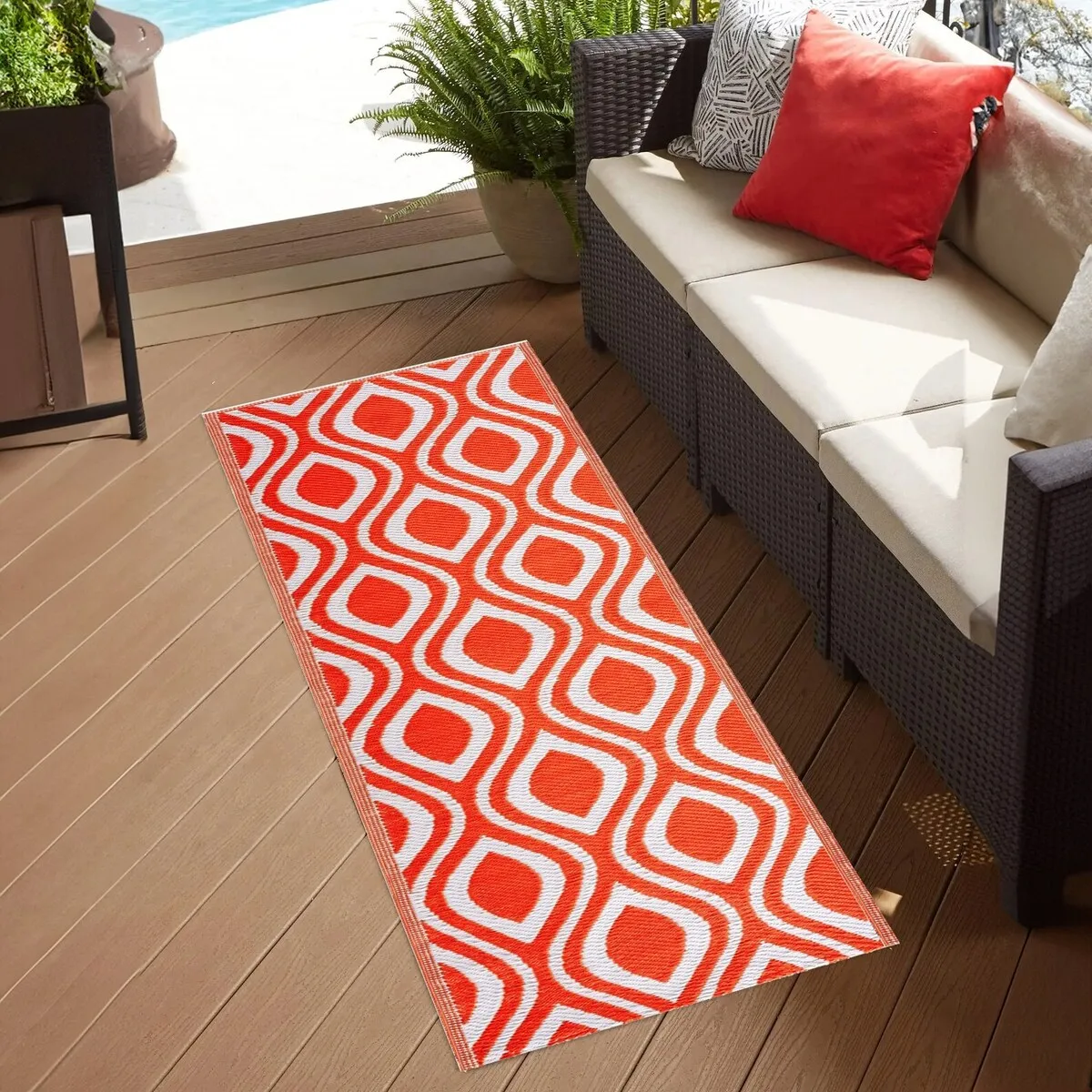 Playa Rug Outdoor Recycled Reversible Plastic Folded Mat/Rug Venice Collection Lightweight & Weather. Water and UV Resistant