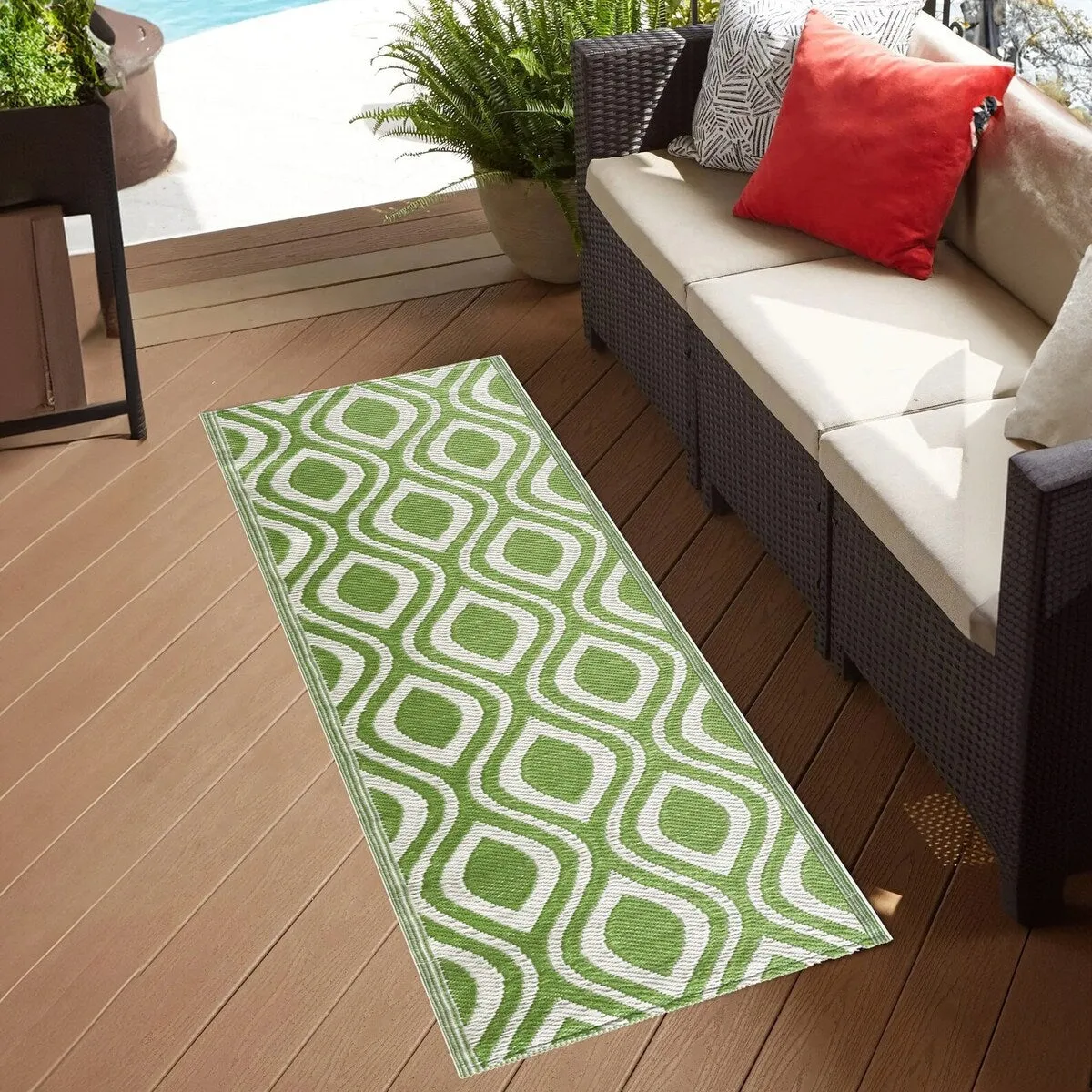 Playa Rug Outdoor Recycled Reversible Plastic Folded Mat/Rug Venice Collection Lightweight & Weather. Water and UV Resistant
