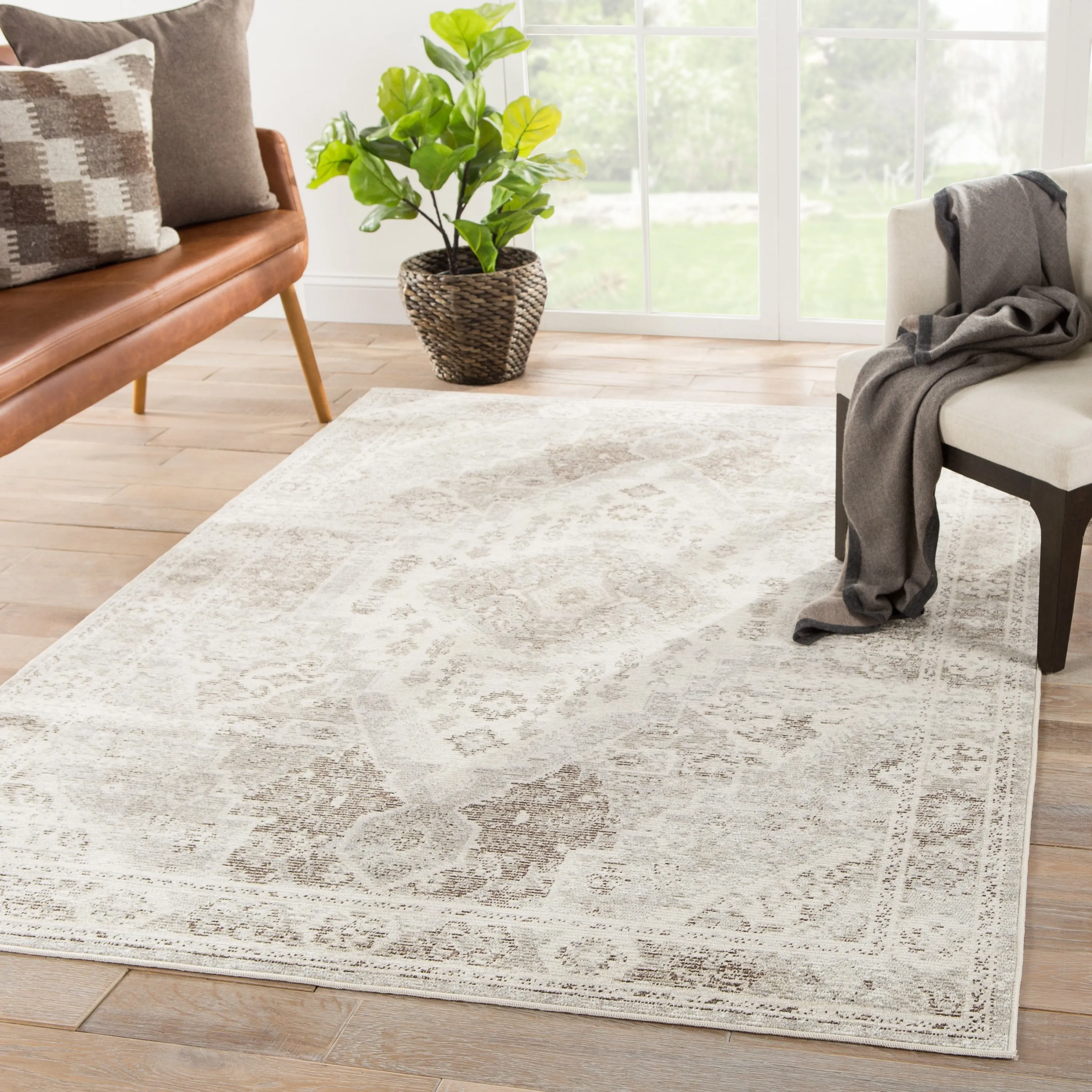 Porch & Den Falkland Medallion Indoor/ Outdoor Area Rug