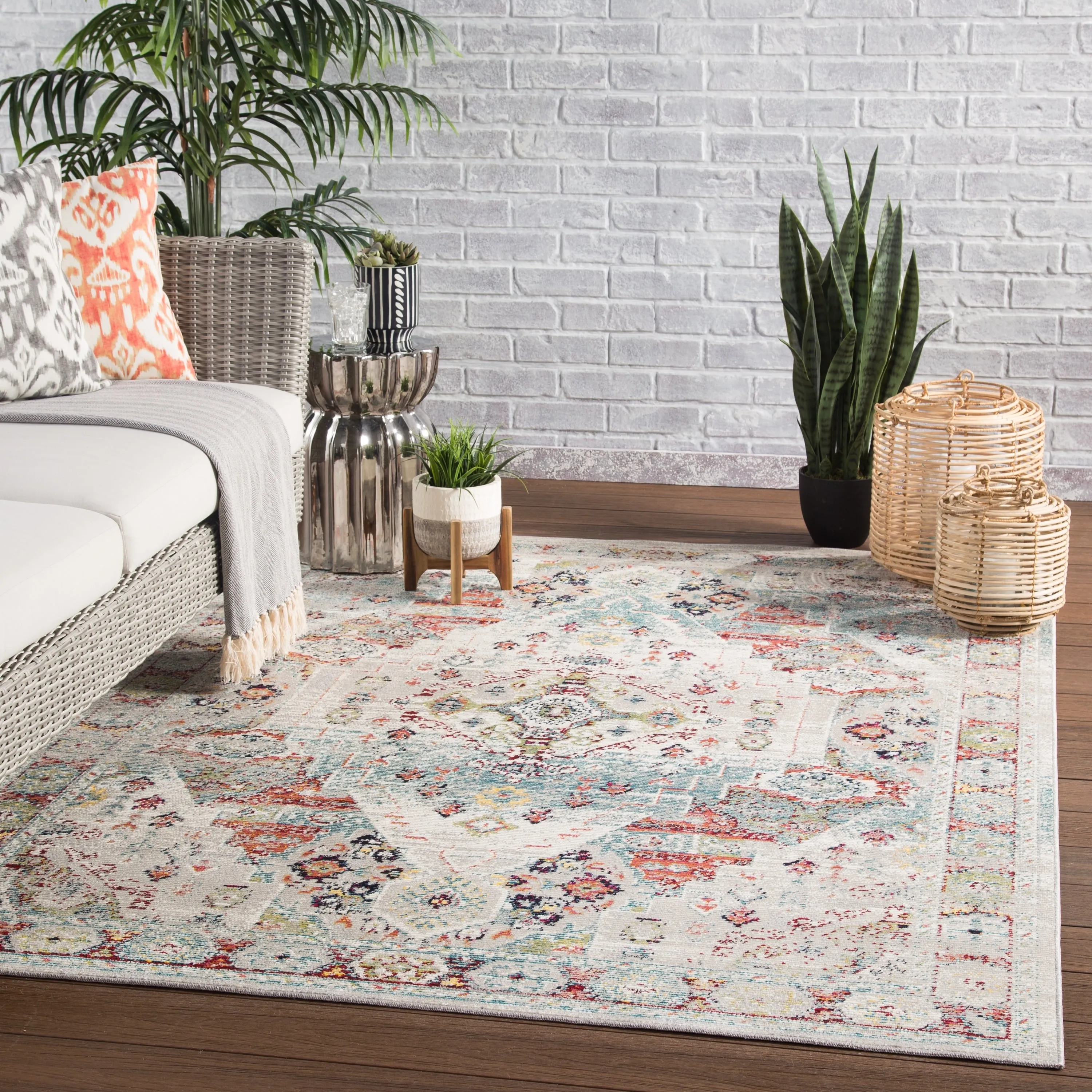 Porch & Den Falkland Medallion Indoor/ Outdoor Area Rug
