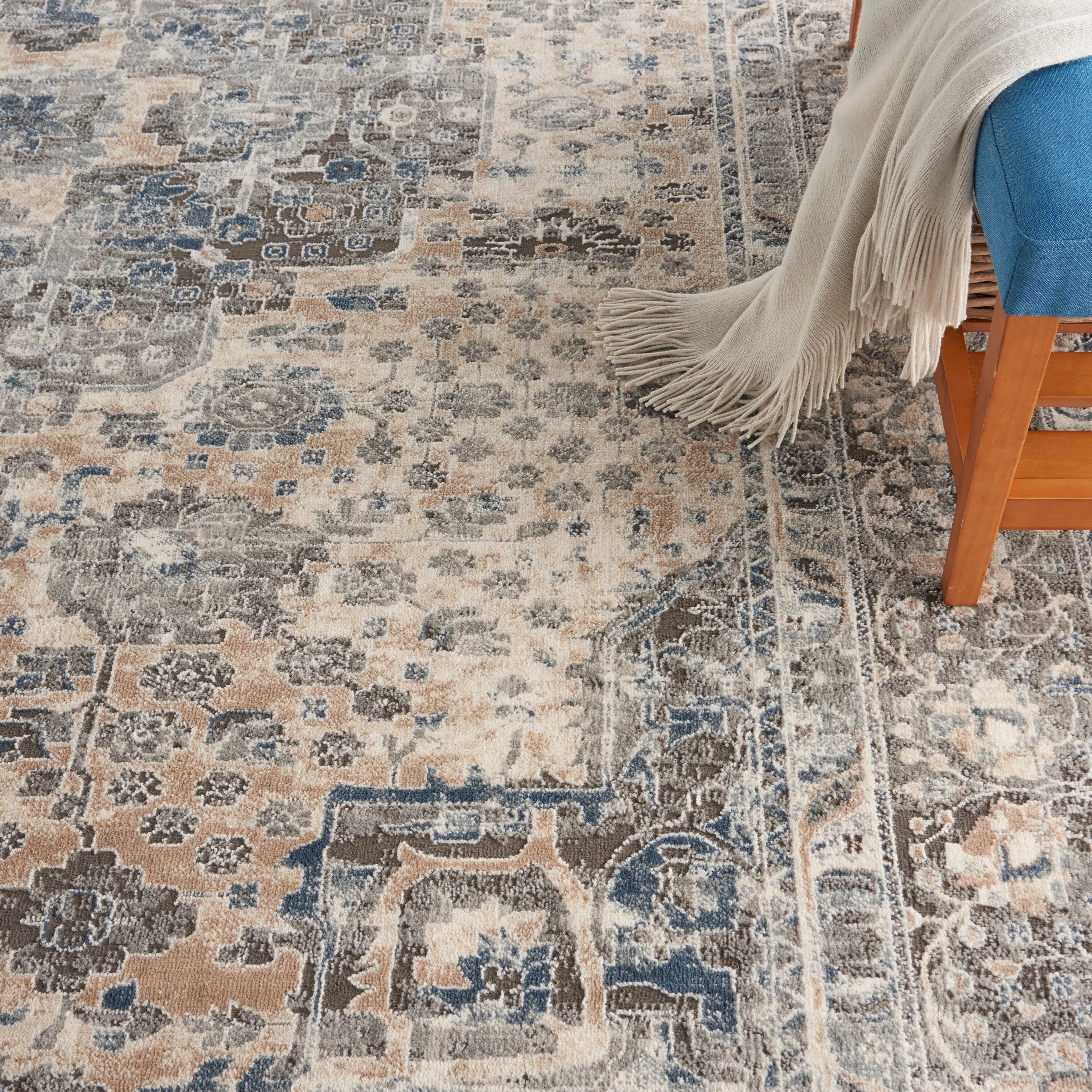 Porch & Den Traditional Bordered Medallion Area Rug