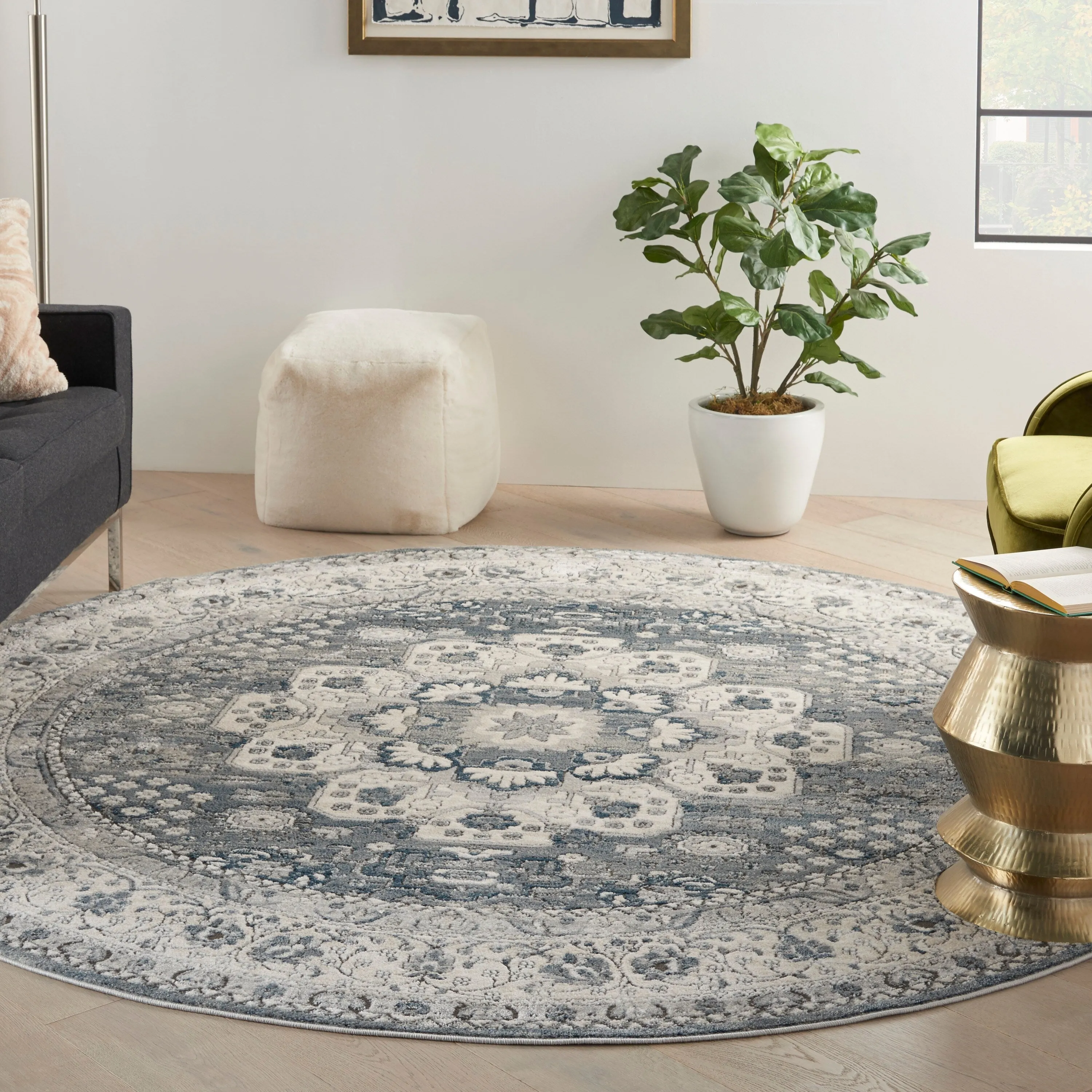 Porch & Den Traditional Bordered Medallion Area Rug
