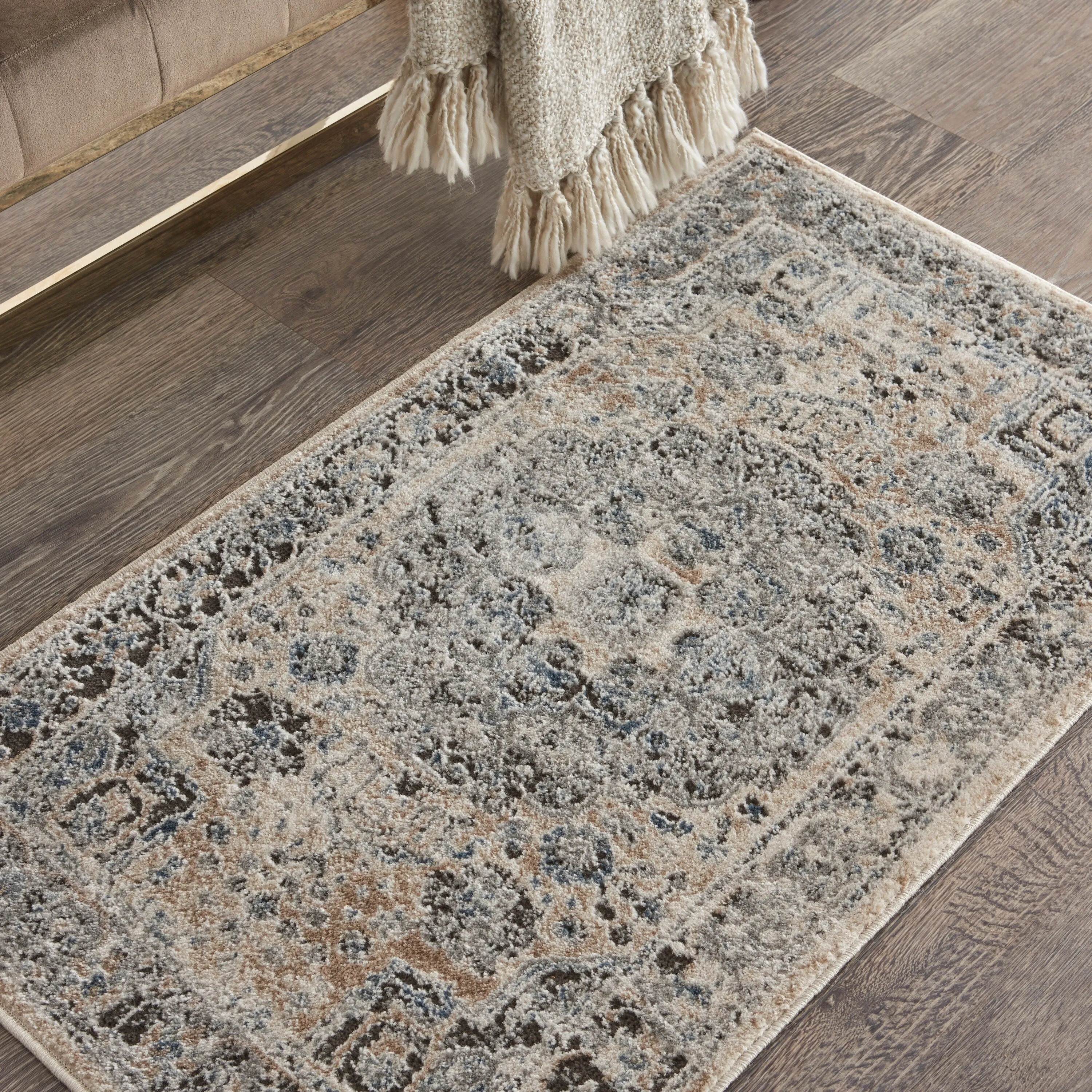 Porch & Den Traditional Bordered Medallion Area Rug