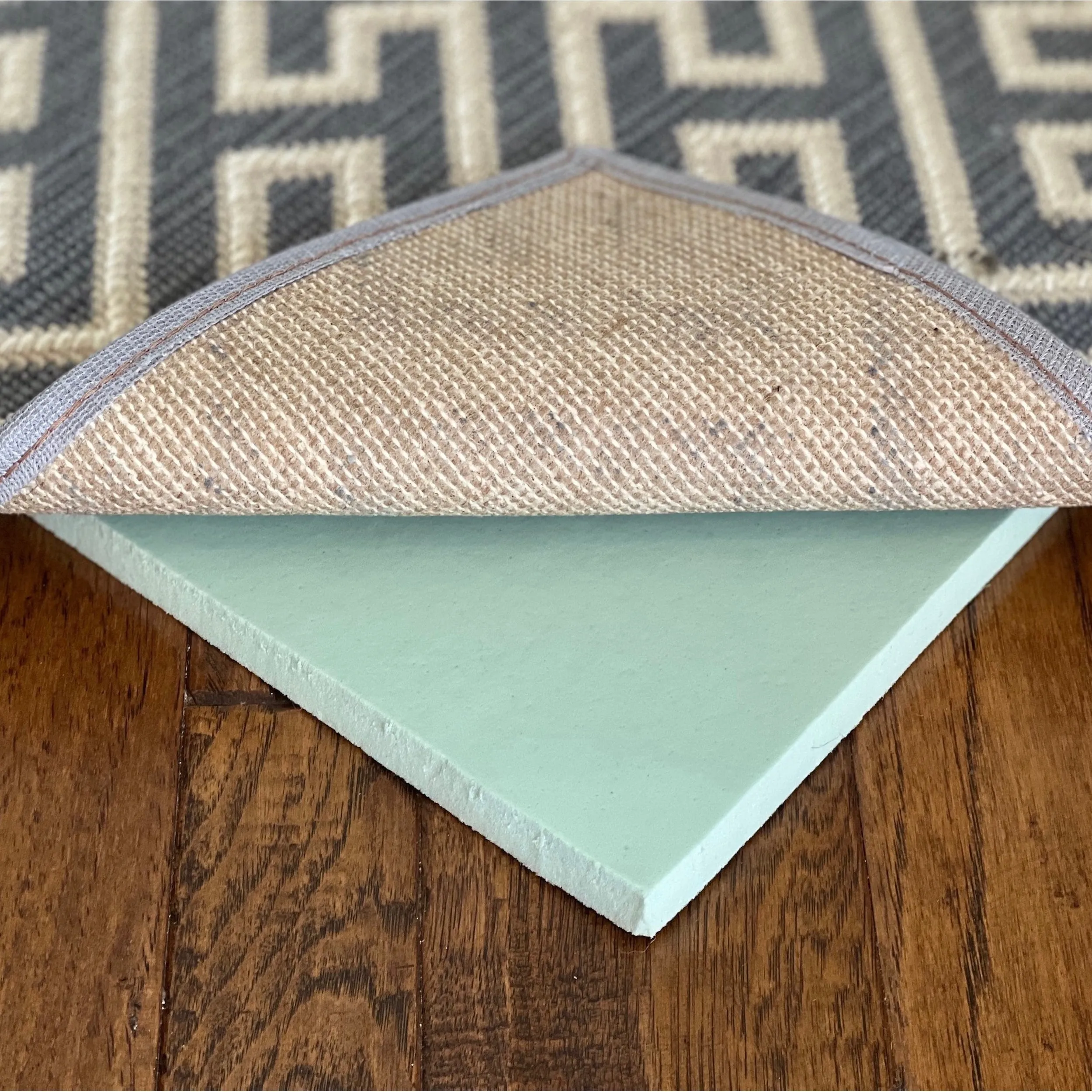 Prata Rug Pad - Memory Foam Freshest Green Luxury Rug Pad