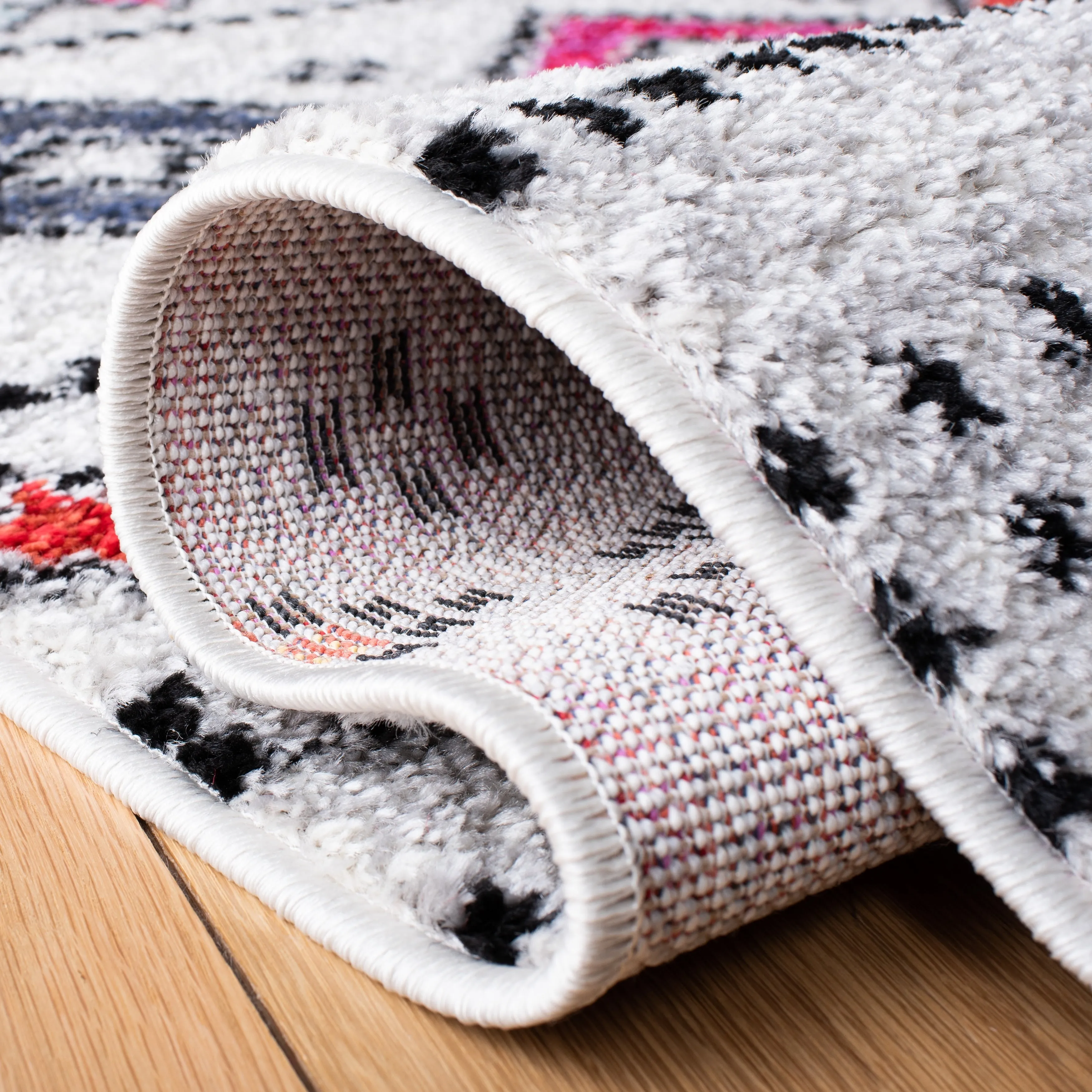 SAFAVIEH Adirondack Fabricia Moroccan Boho Rug