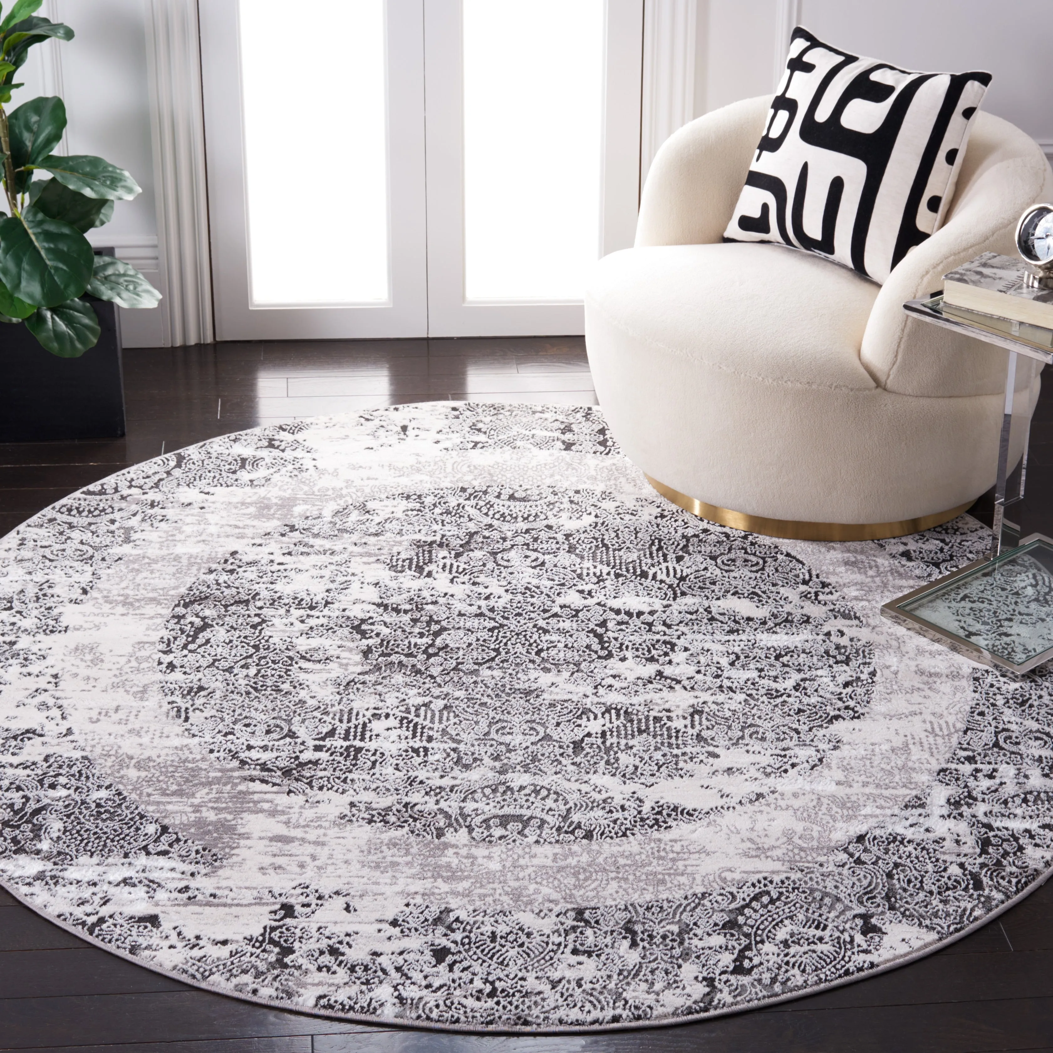SAFAVIEH Amelia Afaf Abstract Distressed Rug