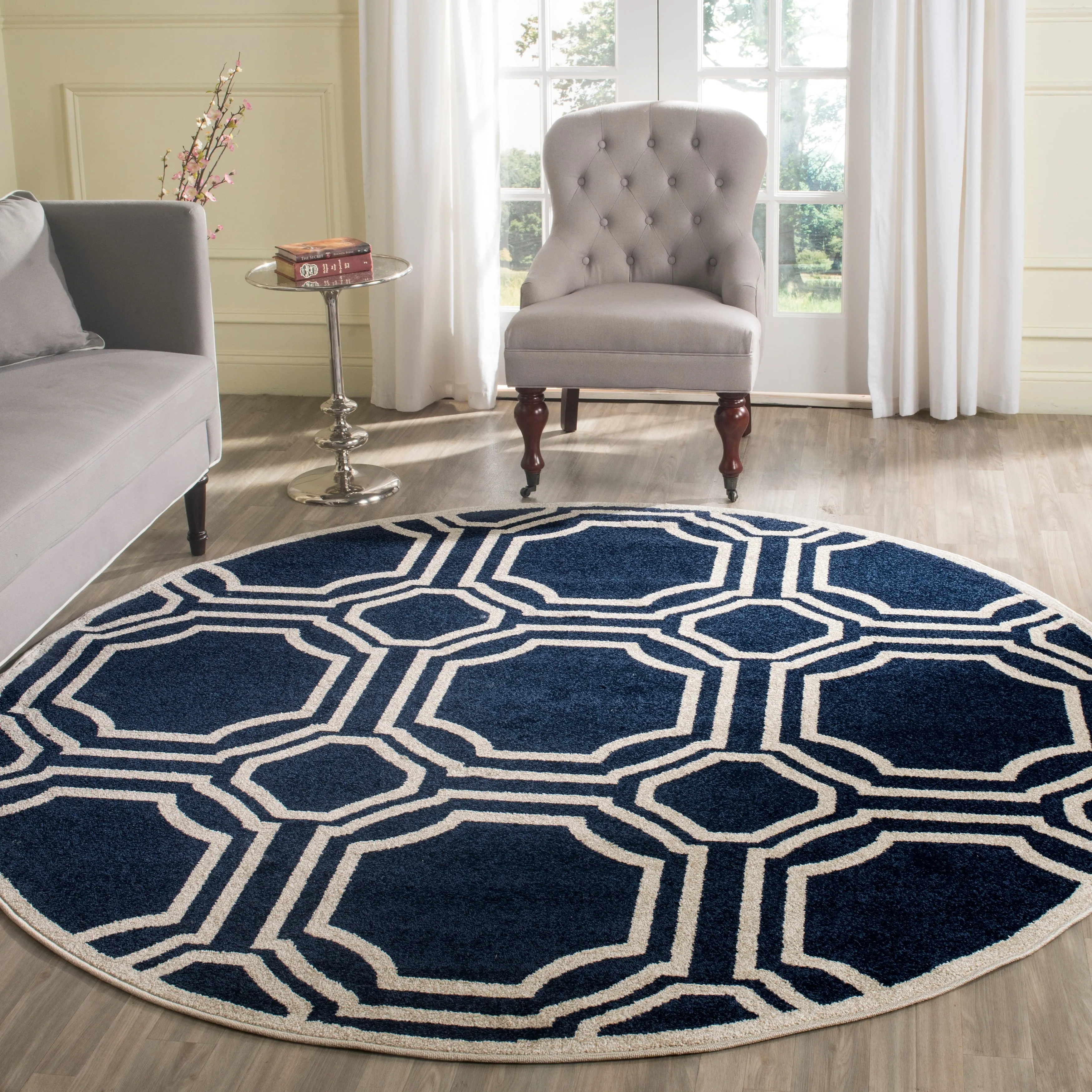 SAFAVIEH Amherst Aleksei Modern Rug