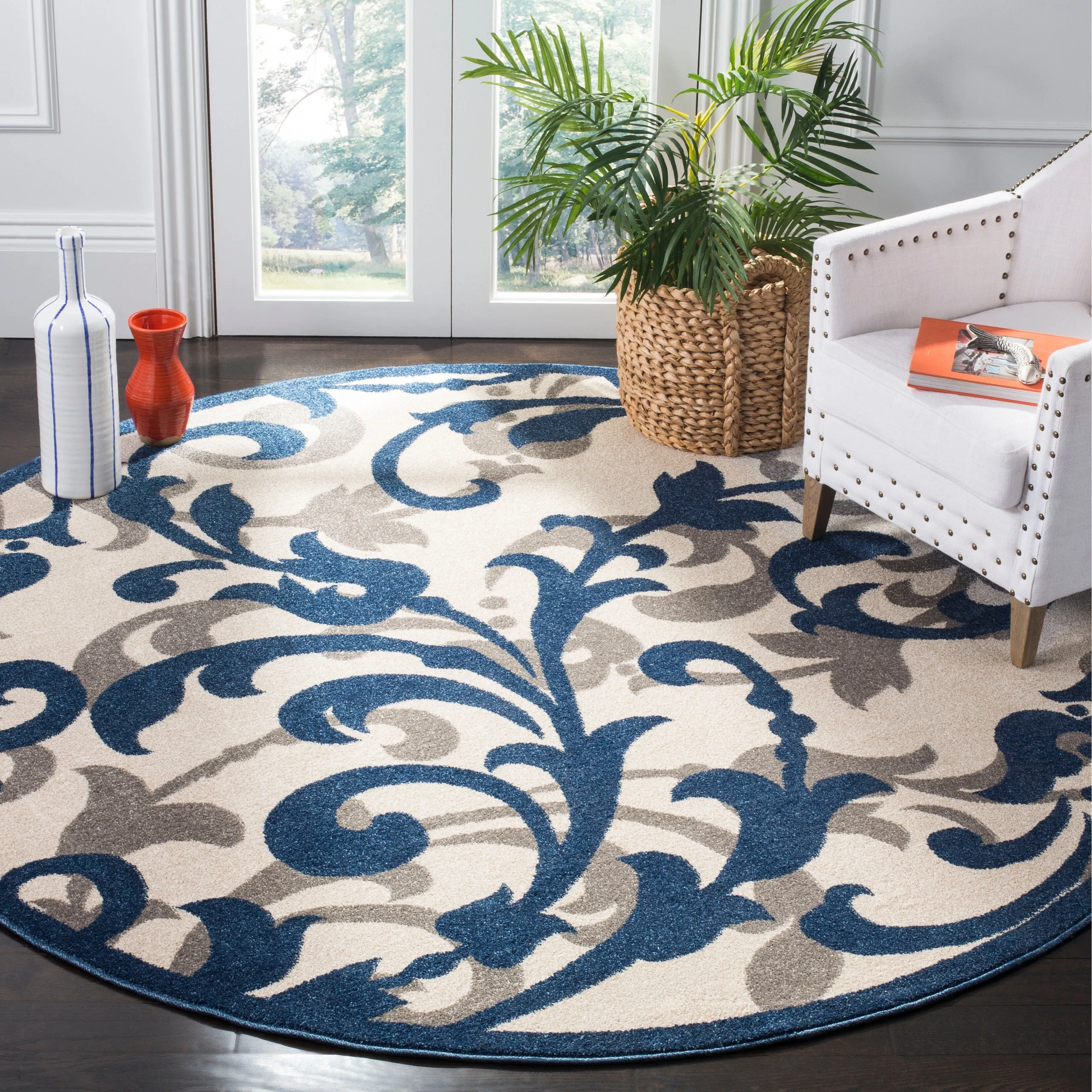 SAFAVIEH Amherst Mujesira Modern Rug