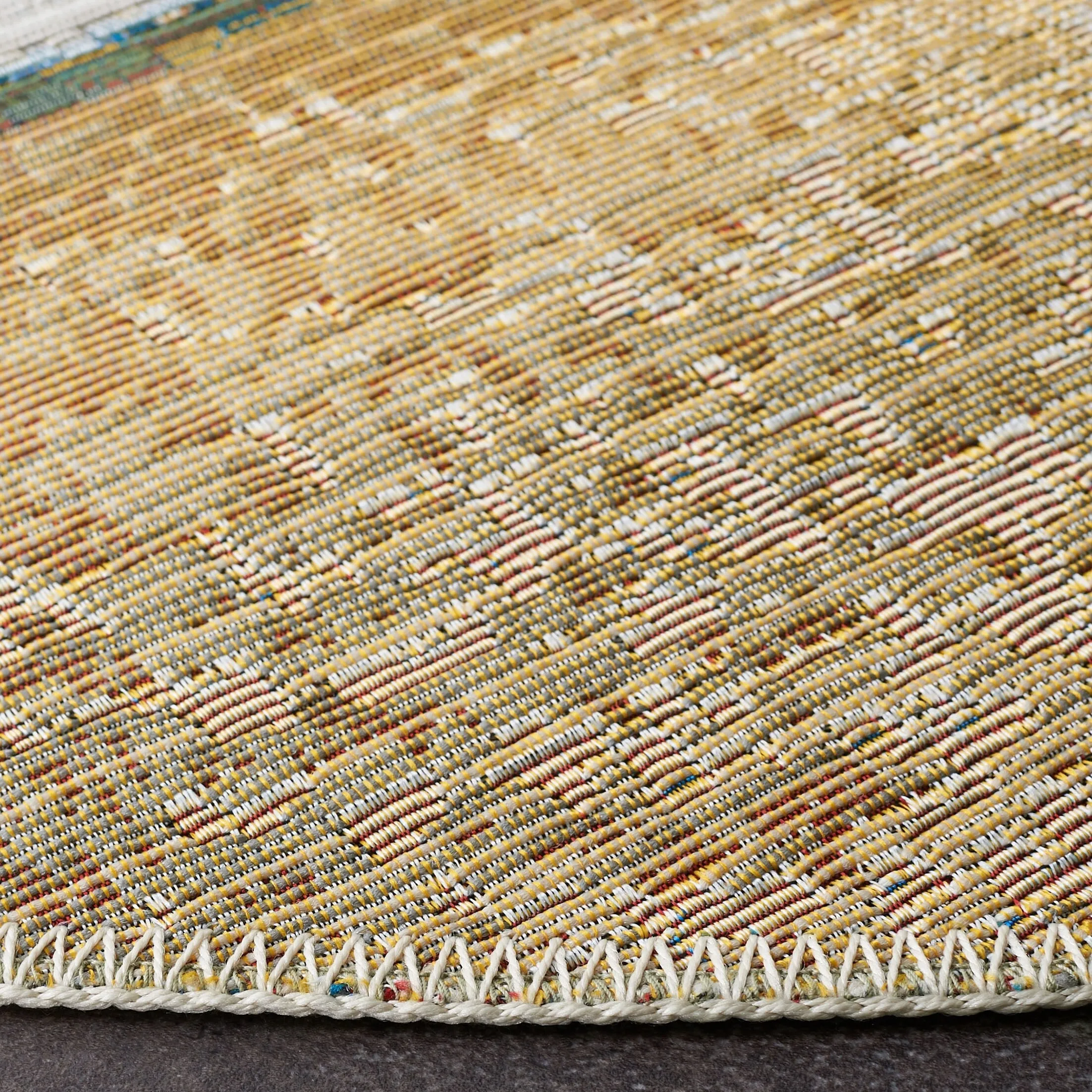 SAFAVIEH Barbados Bukurie Tropical Indoor/ Outdoor Waterproof Patio Backyard Rug