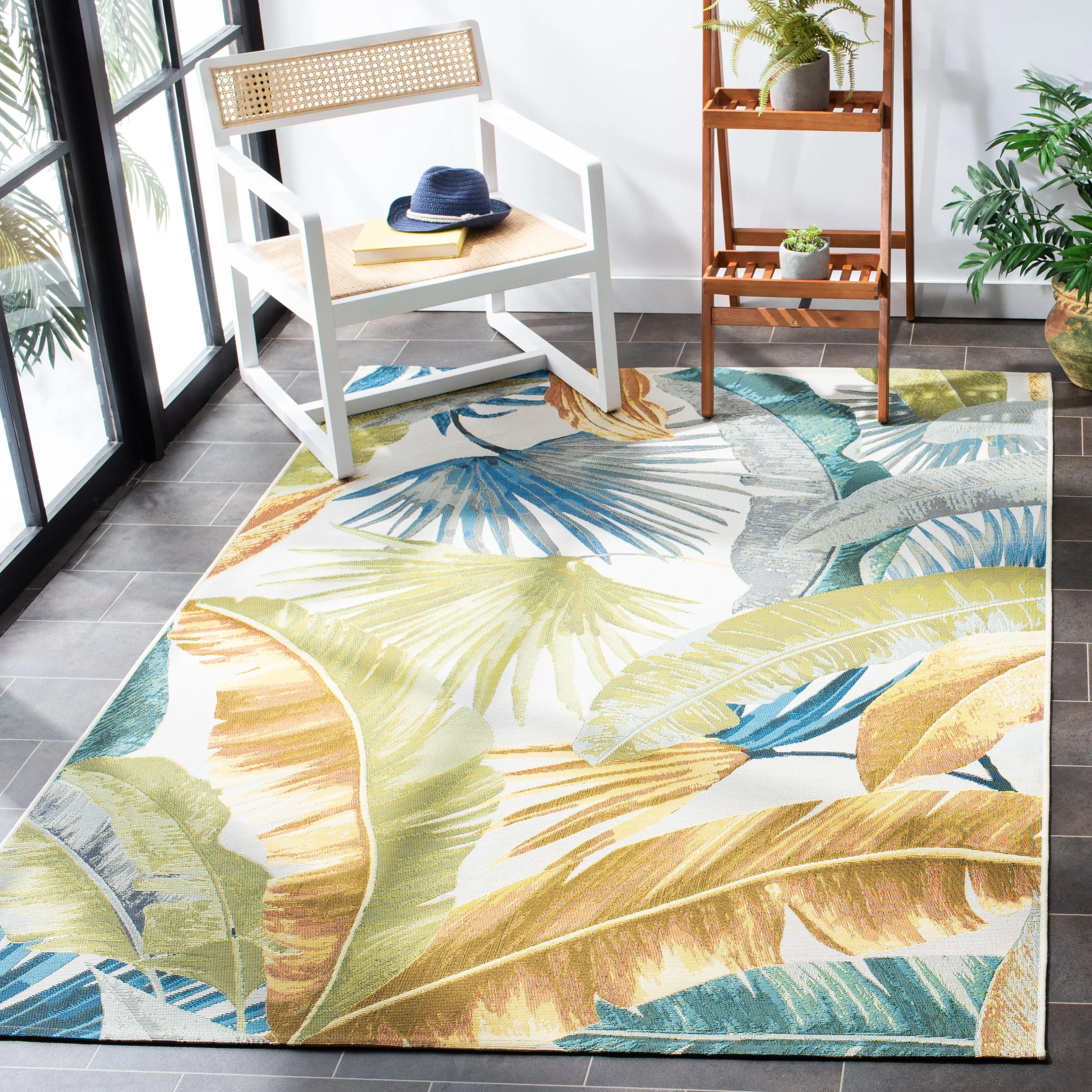 SAFAVIEH Barbados Ehrentrud Tropical Indoor/ Outdoor Waterproof Patio Backyard Rug