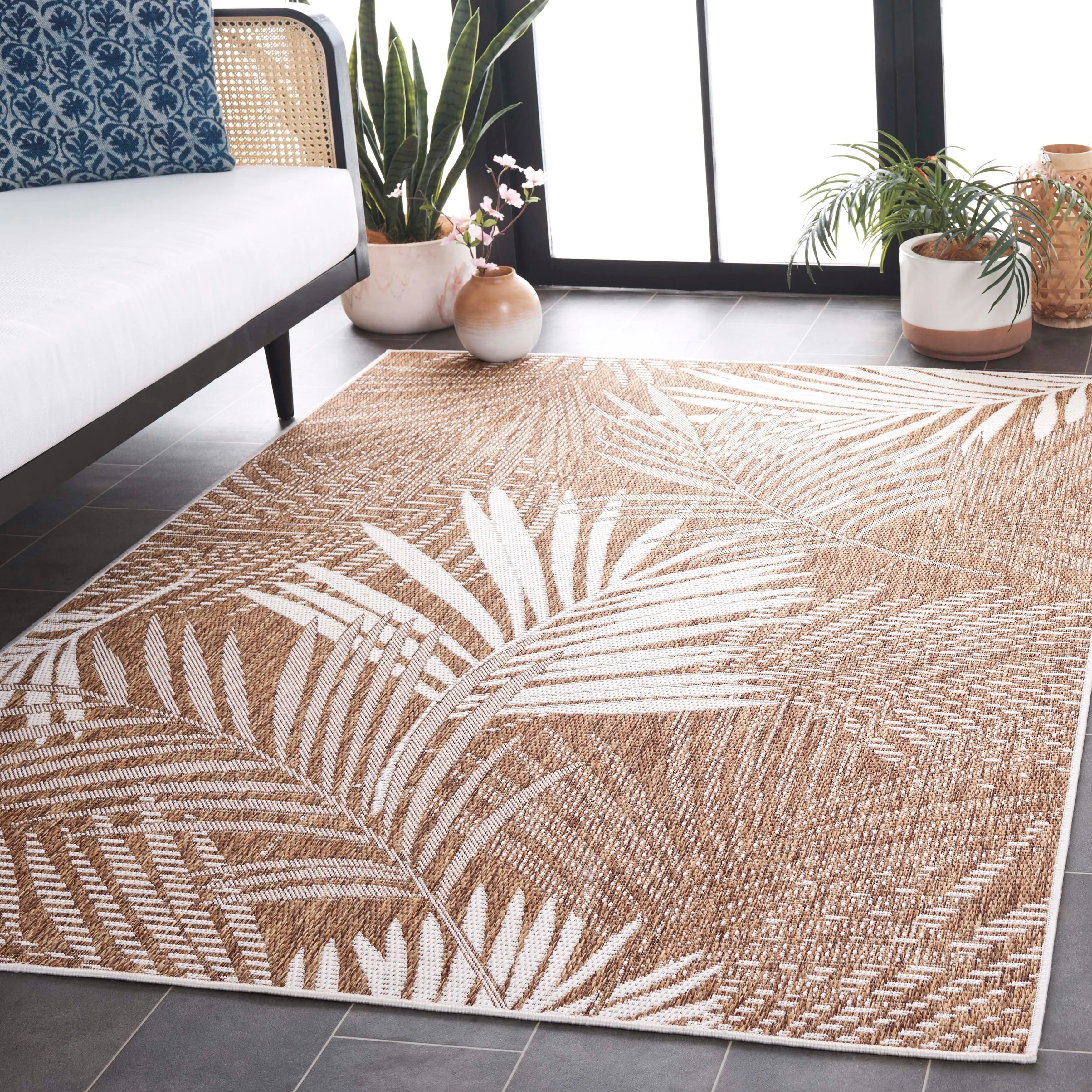 SAFAVIEH Beach House Rocilde Transitional Rug