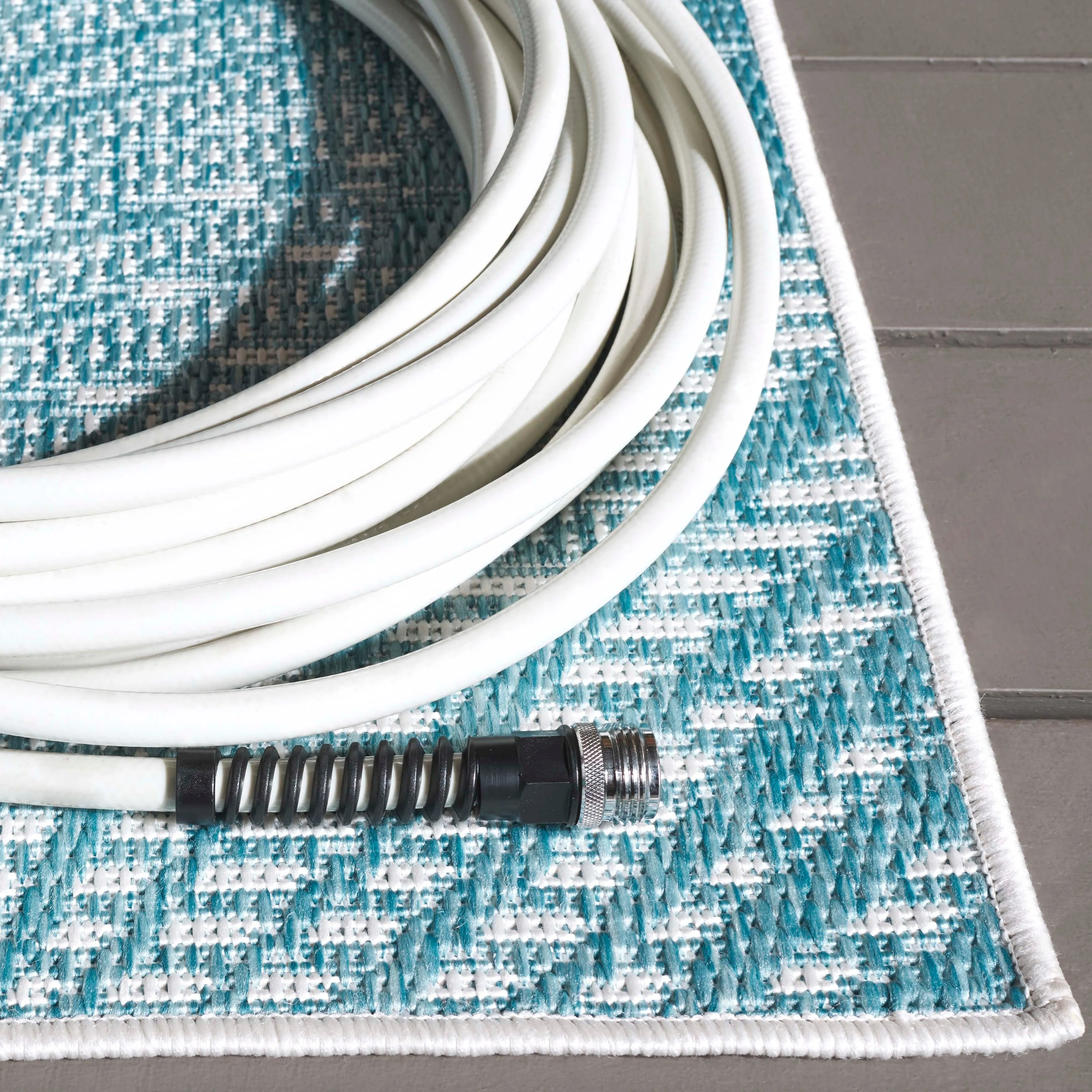 SAFAVIEH Beach House Rocilde Transitional Rug