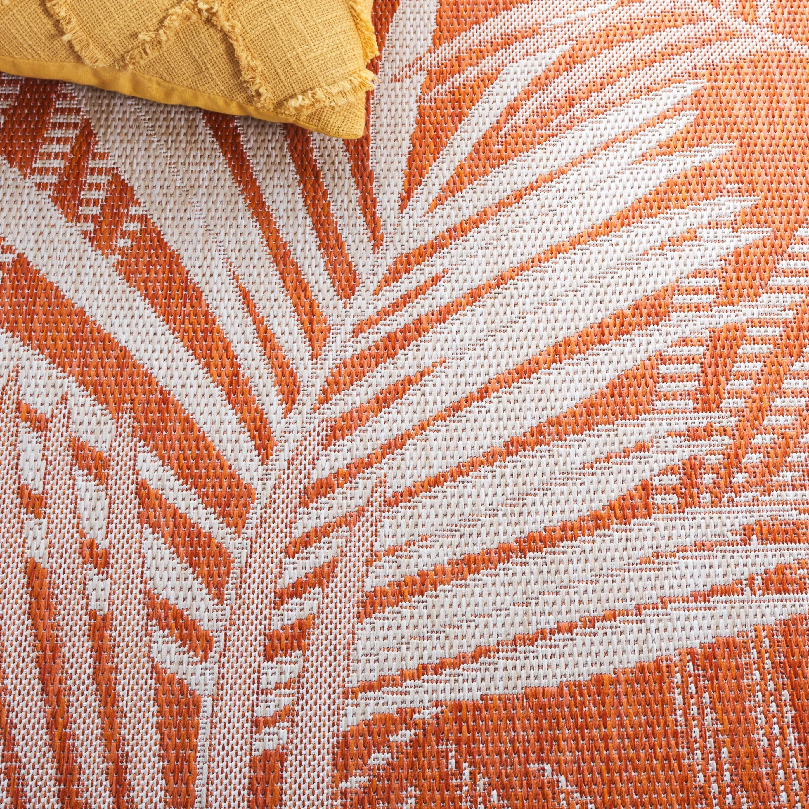 SAFAVIEH Beach House Rocilde Transitional Rug