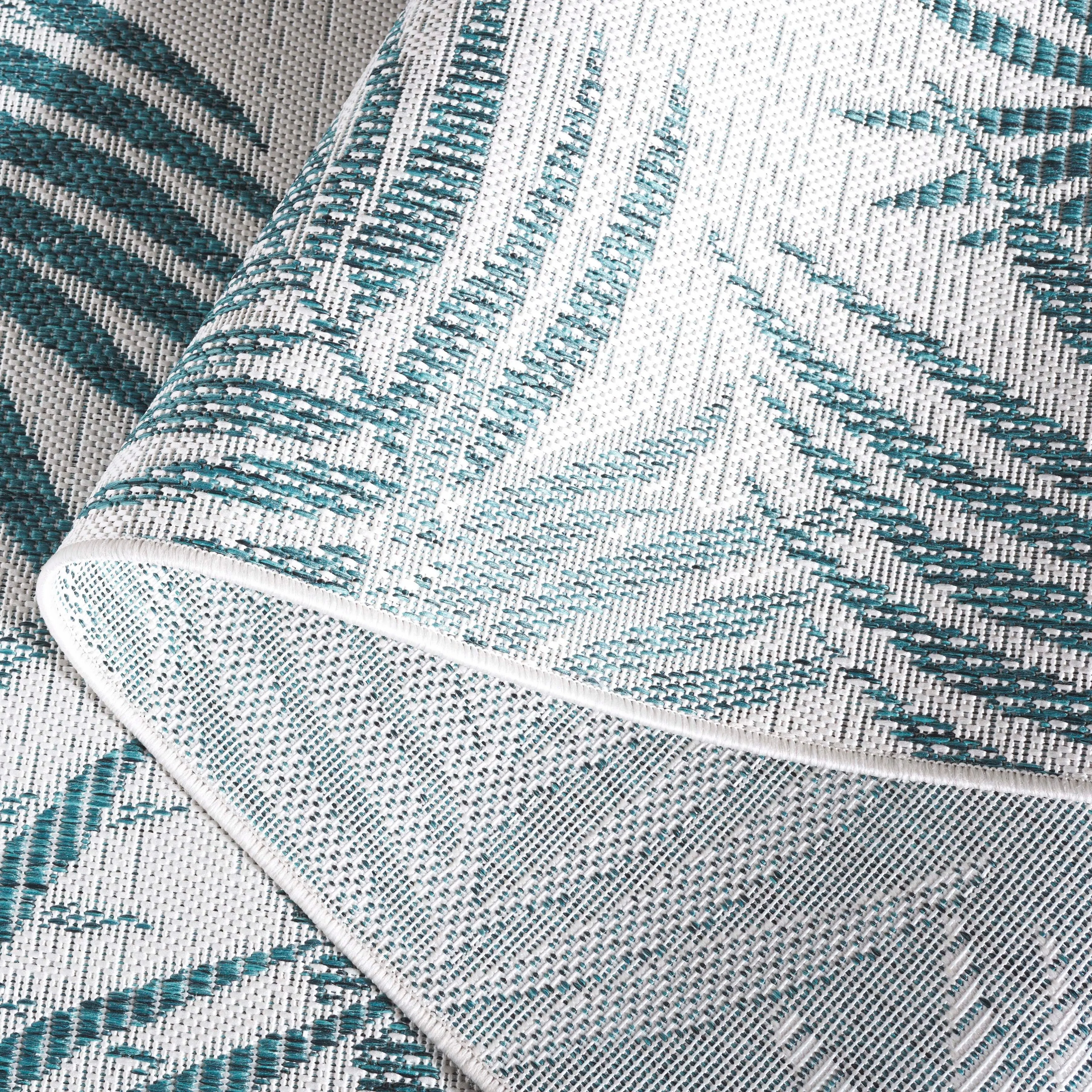 SAFAVIEH Beach House Saturnina Transitional Rug