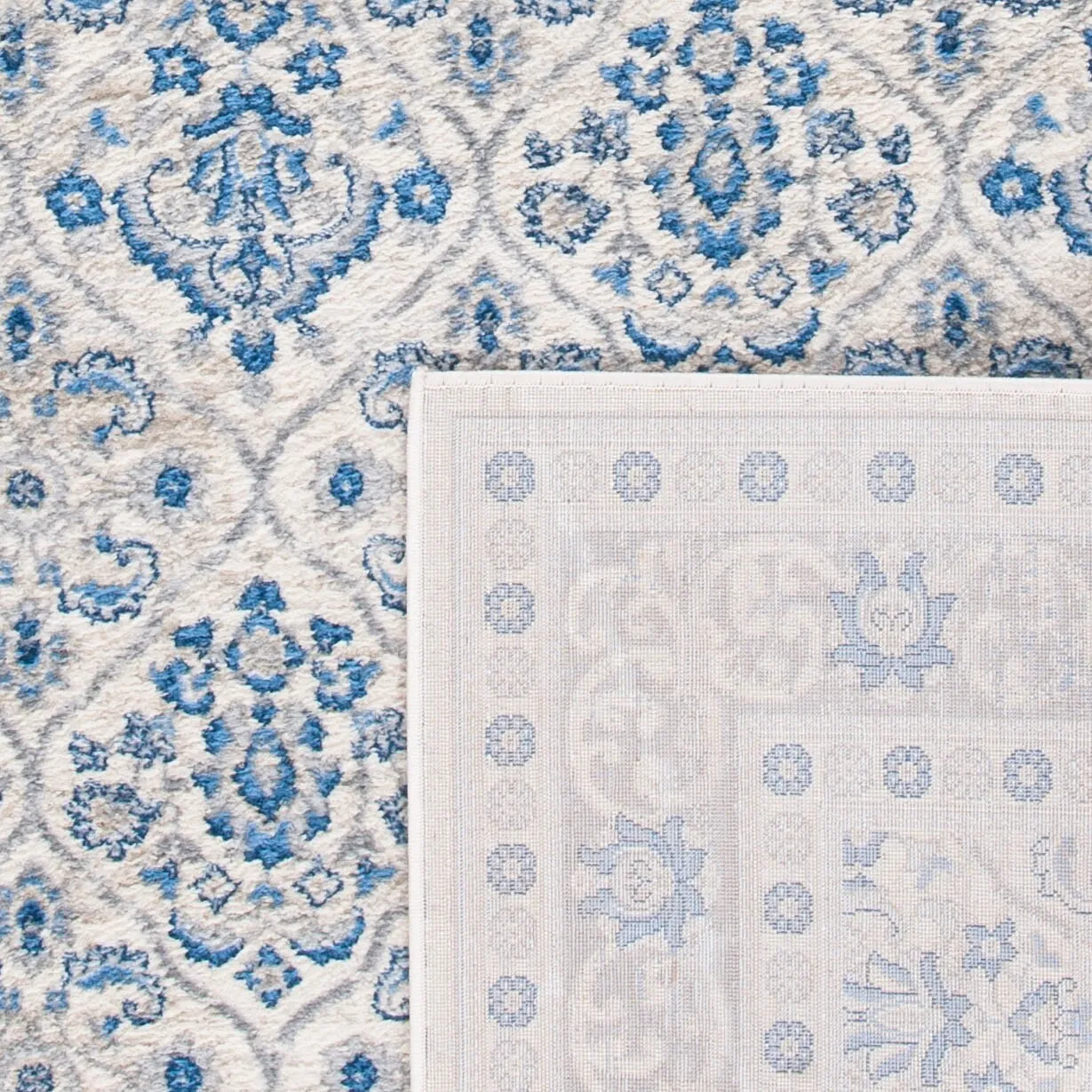 SAFAVIEH Brentwood Craciunita Traditional Oriental Rug