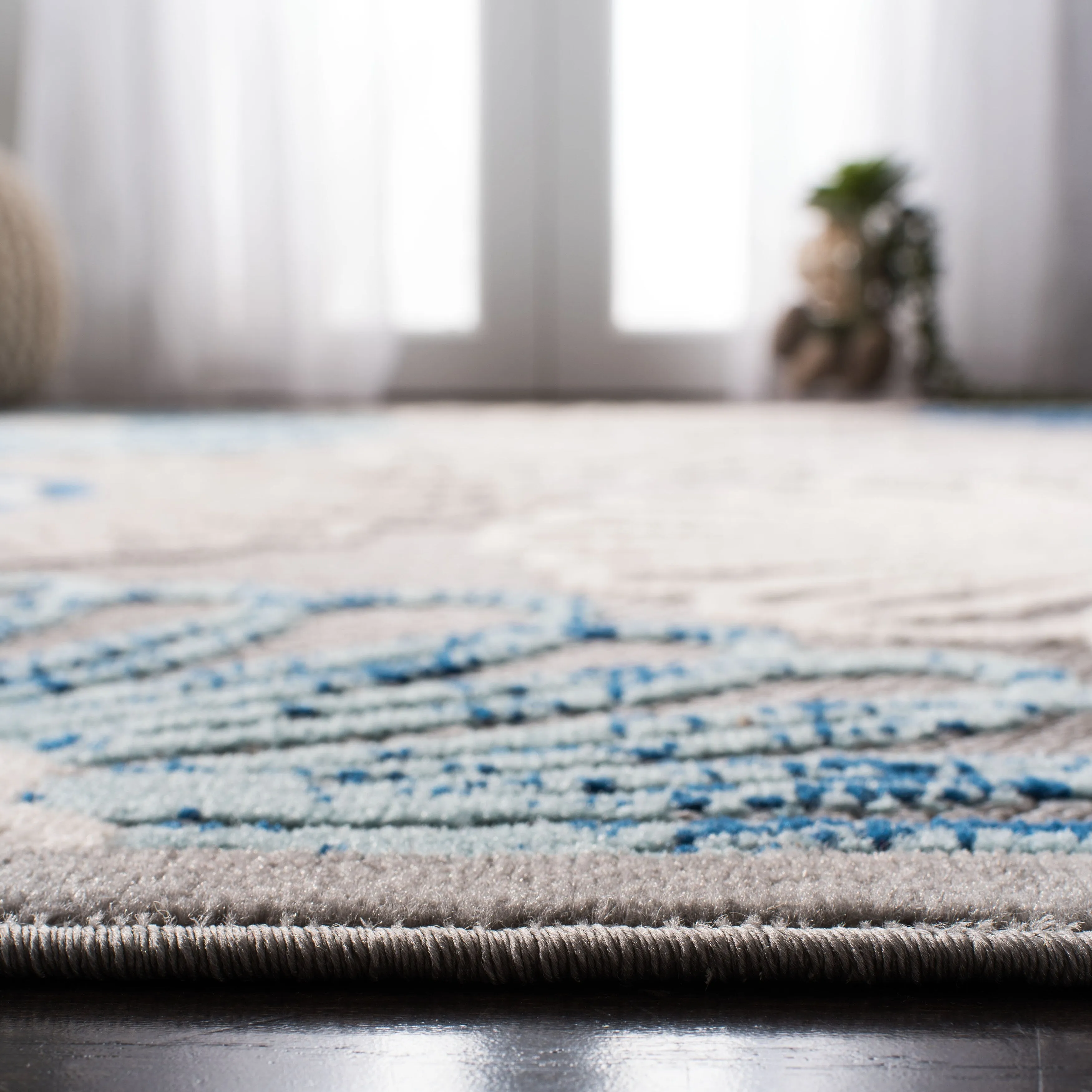 SAFAVIEH Cabana Goldia Indoor/ Outdoor Waterproof Patio Floral Rug - Grey/Blue - 5'3 x 7'6