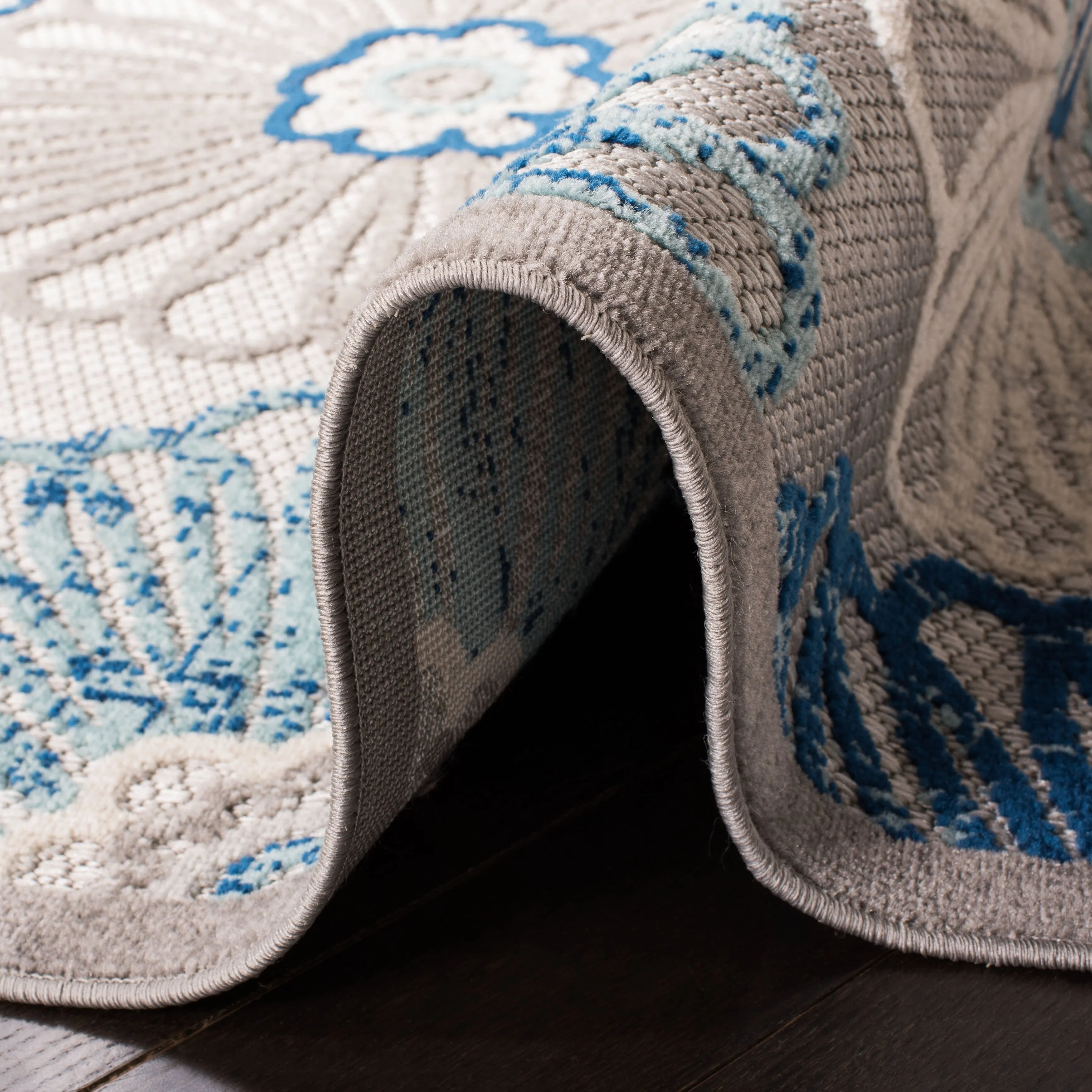 SAFAVIEH Cabana Rajni Indoor/ Outdoor Waterproof Patio Floral Rug