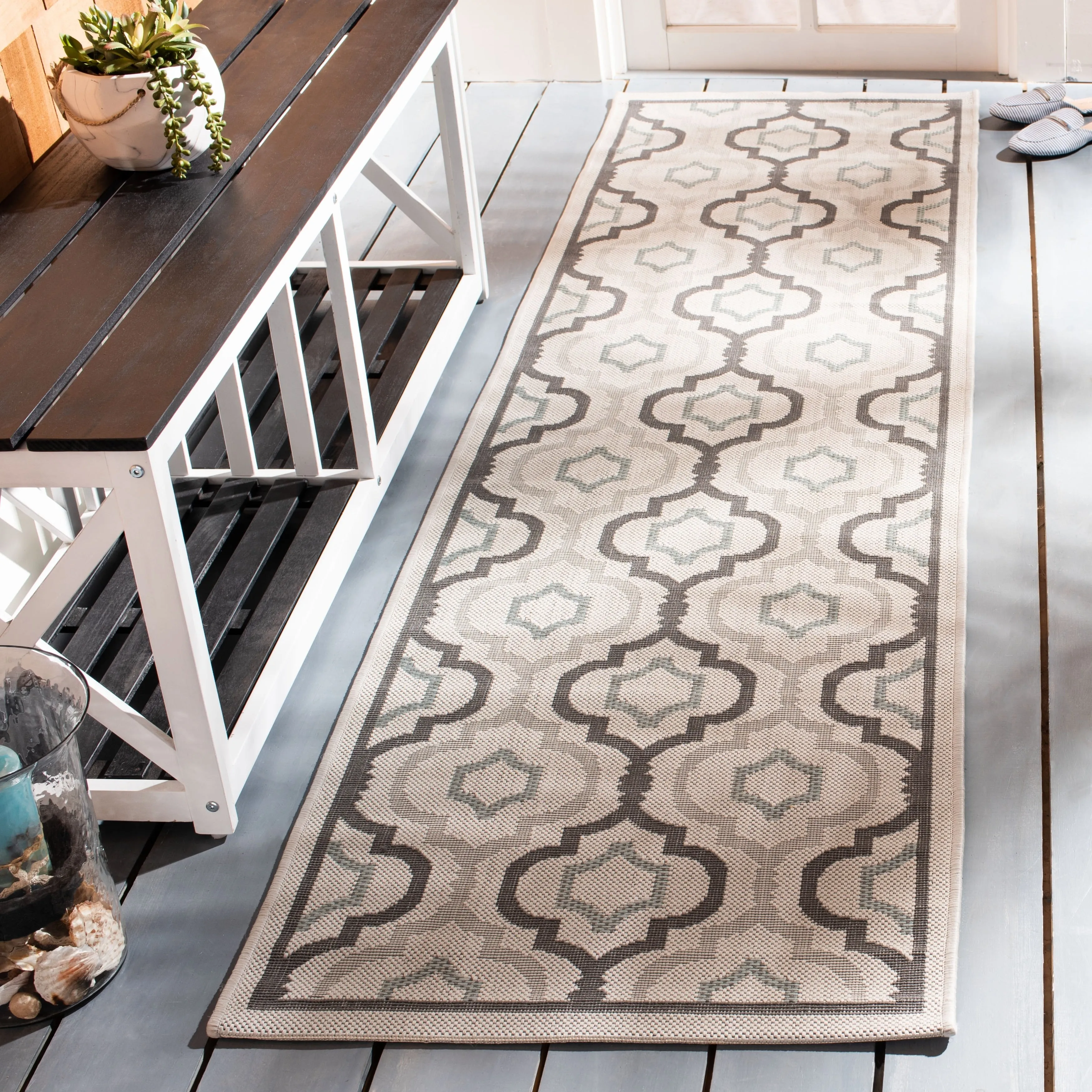 SAFAVIEH Courtyard Annmarie Indoor/ Outdoor Waterproof Patio Backyard Rug