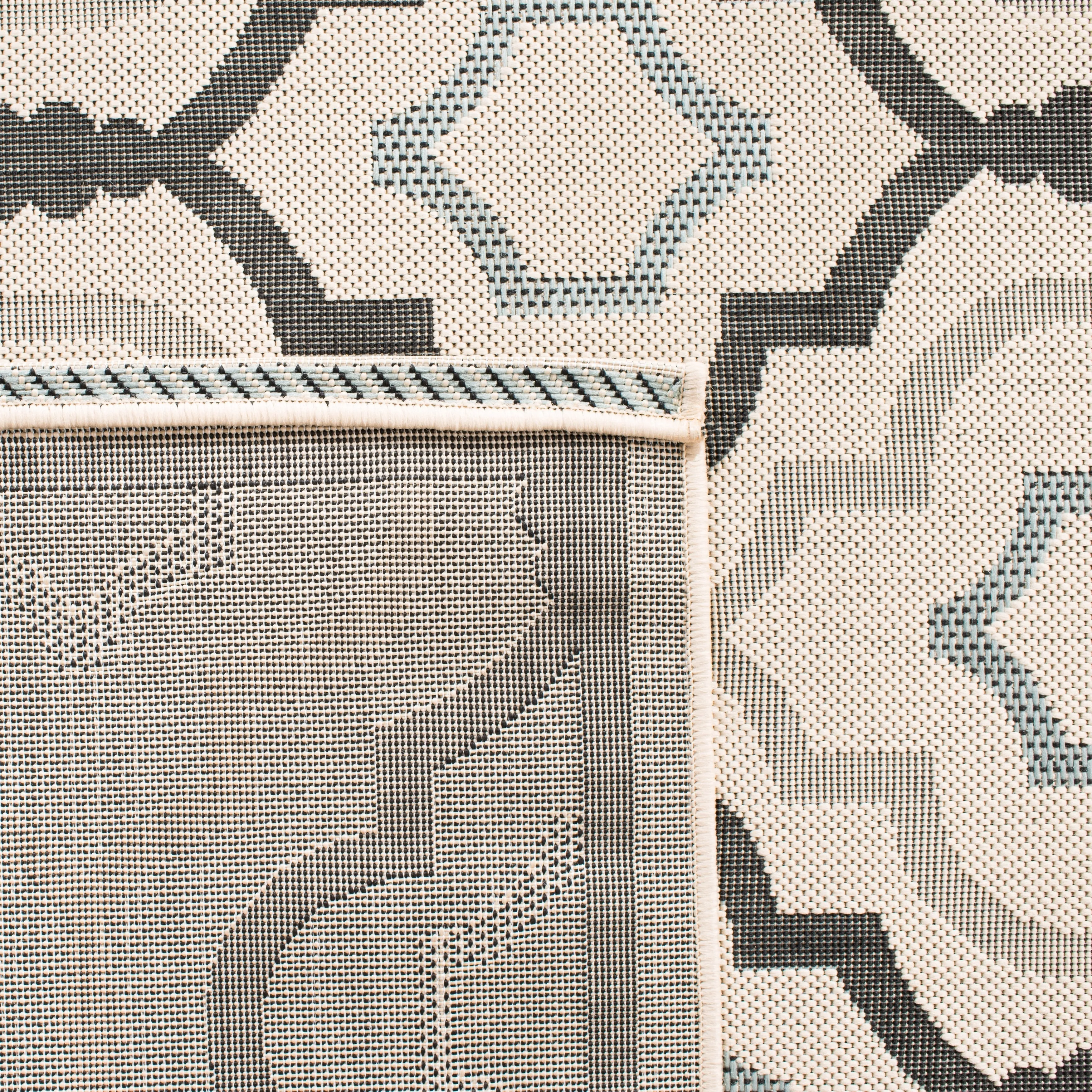 SAFAVIEH Courtyard Annmarie Indoor/ Outdoor Waterproof Patio Backyard Rug