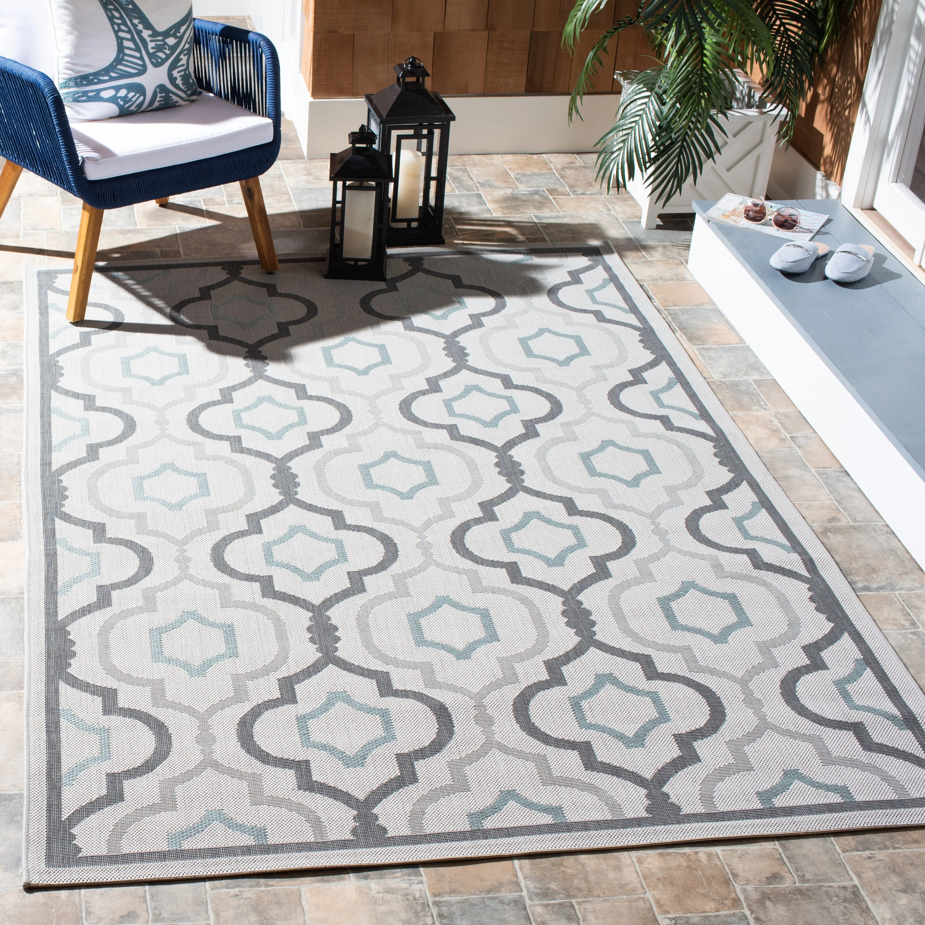SAFAVIEH Courtyard Annmarie Indoor/ Outdoor Waterproof Patio Backyard Rug