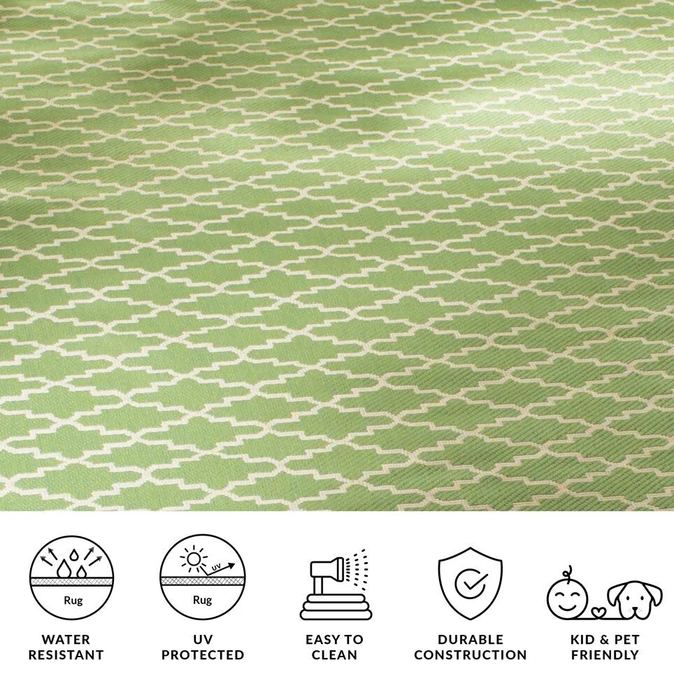 SAFAVIEH Courtyard Gerdi Indoor/ Outdoor Patio Backyard Rug