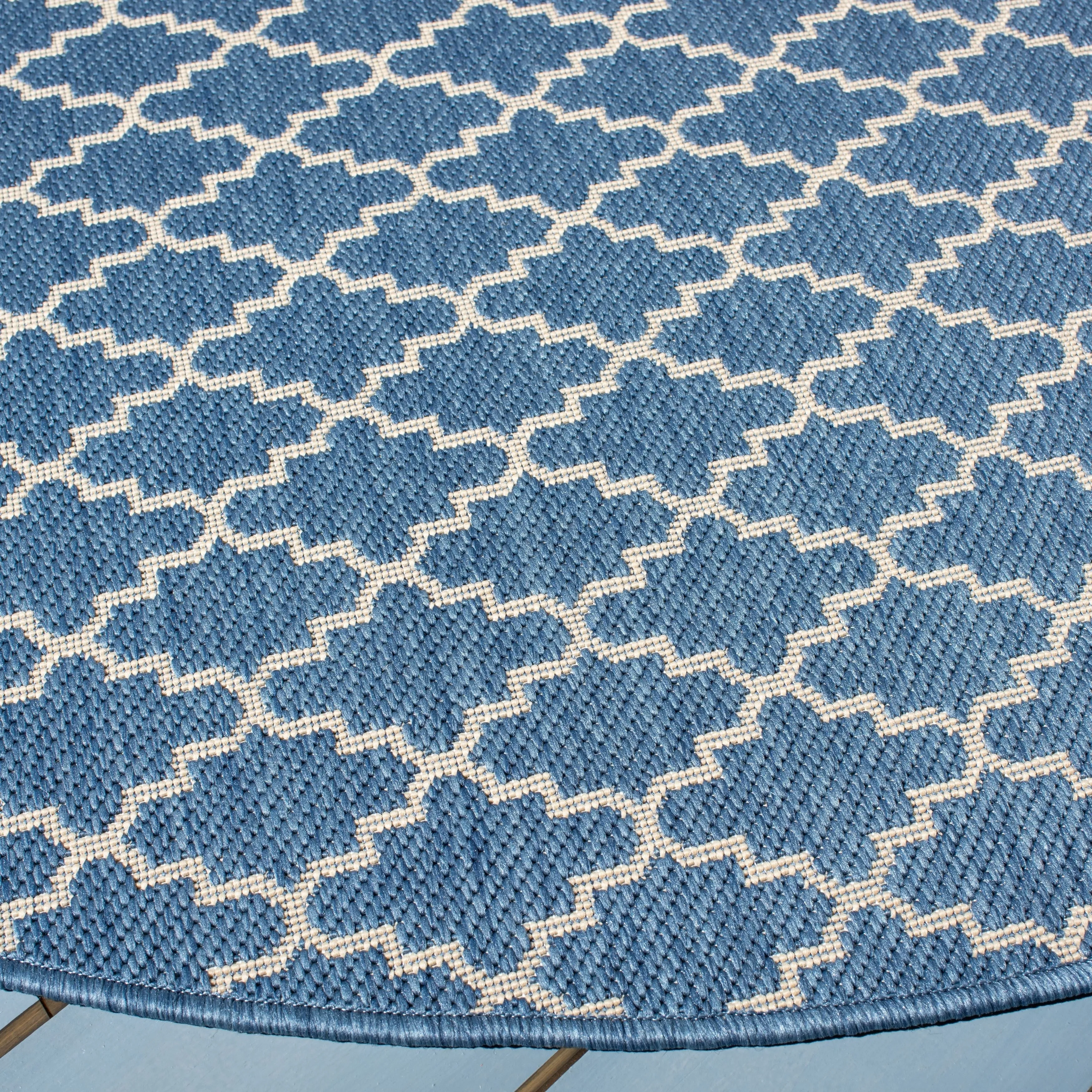 SAFAVIEH Courtyard Gerdi Indoor/ Outdoor Patio Backyard Rug