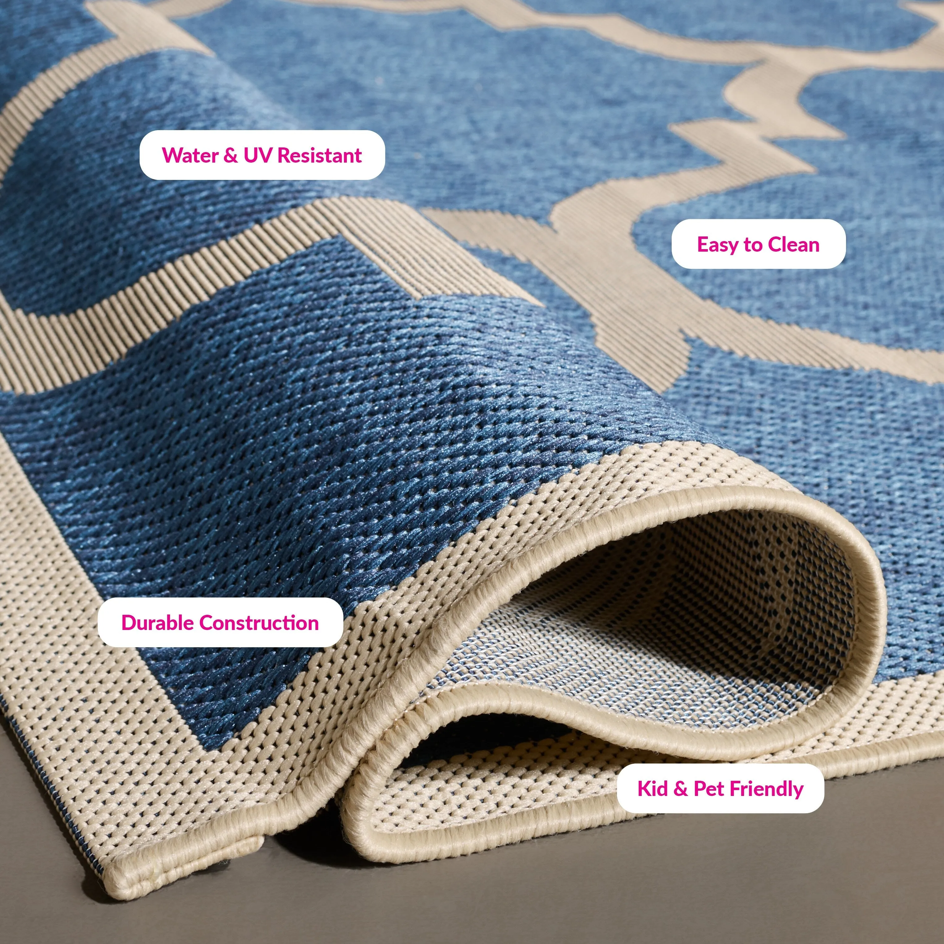 SAFAVIEH Courtyard Hafiza Indoor/ Outdoor Waterproof Patio Backyard Rug