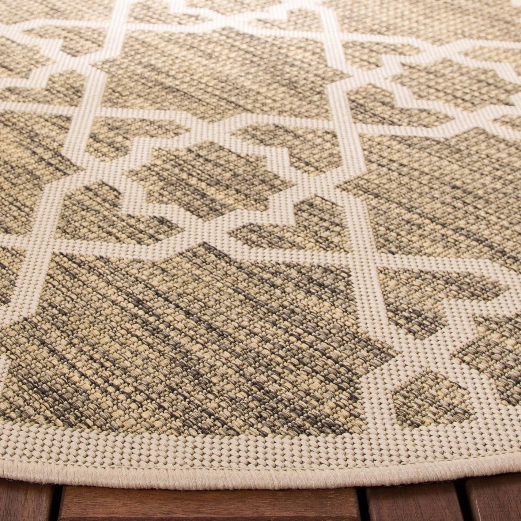 SAFAVIEH Courtyard Hanifa Trellis Indoor/ Outdoor Waterproof Patio Backyard Rug