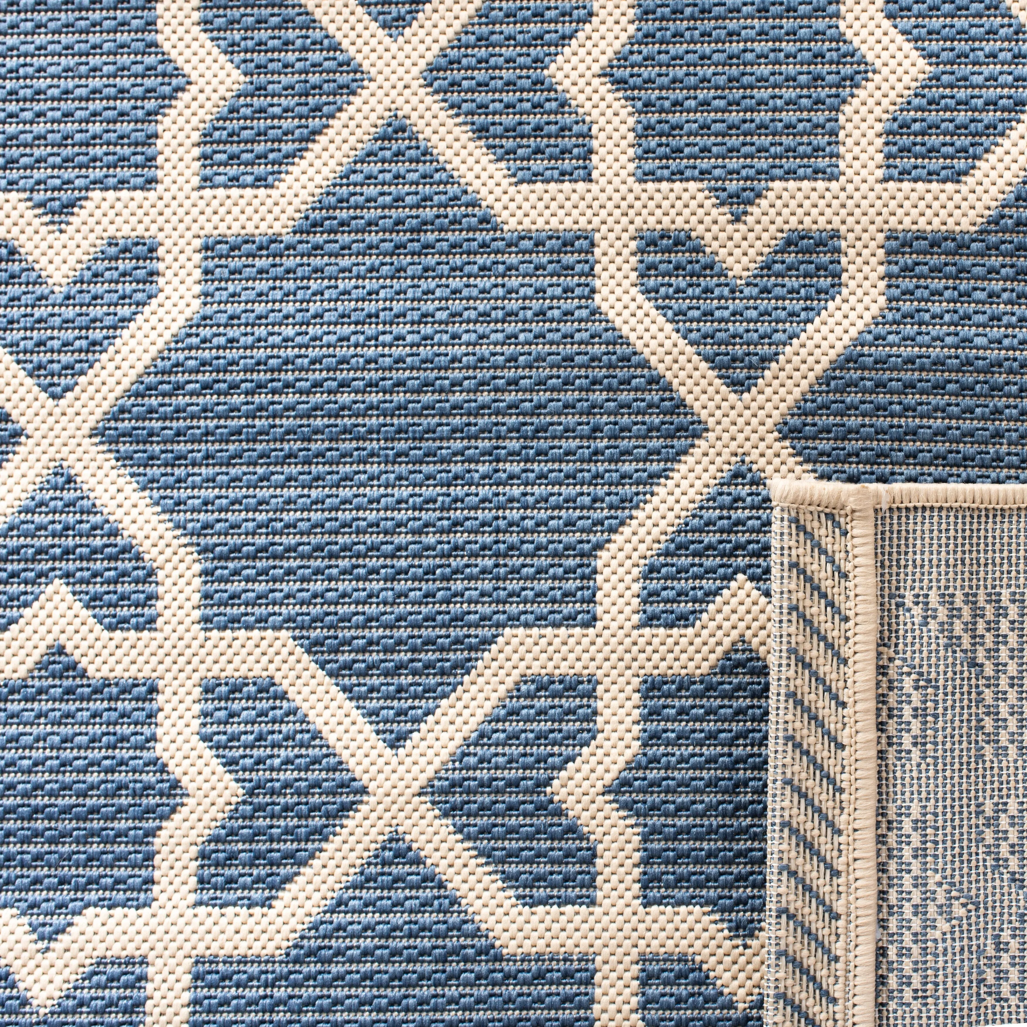 SAFAVIEH Courtyard Hanifa Trellis Indoor/ Outdoor Waterproof Patio Backyard Rug