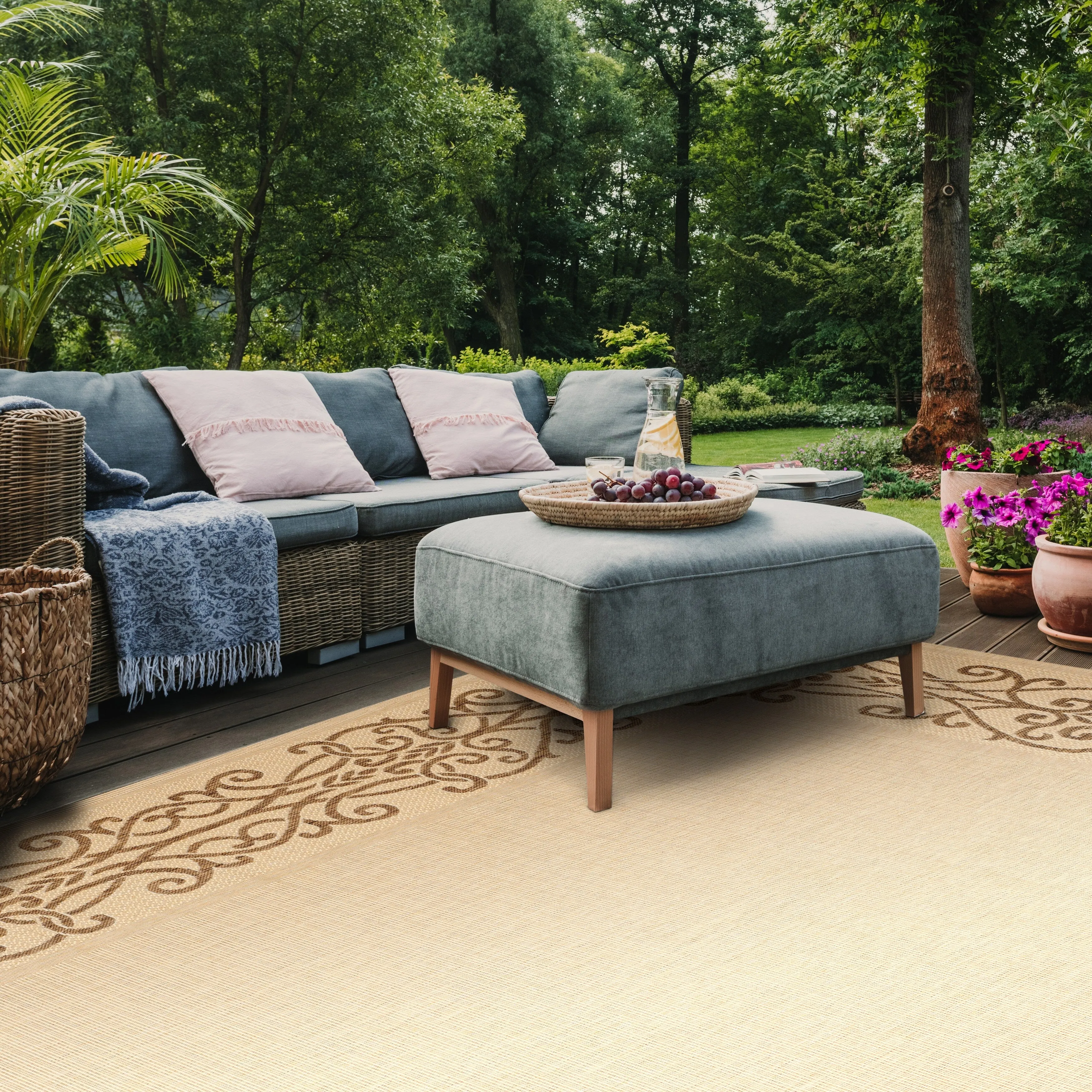 SAFAVIEH Courtyard Ikerne Waterproof Patio Backyard Rug
