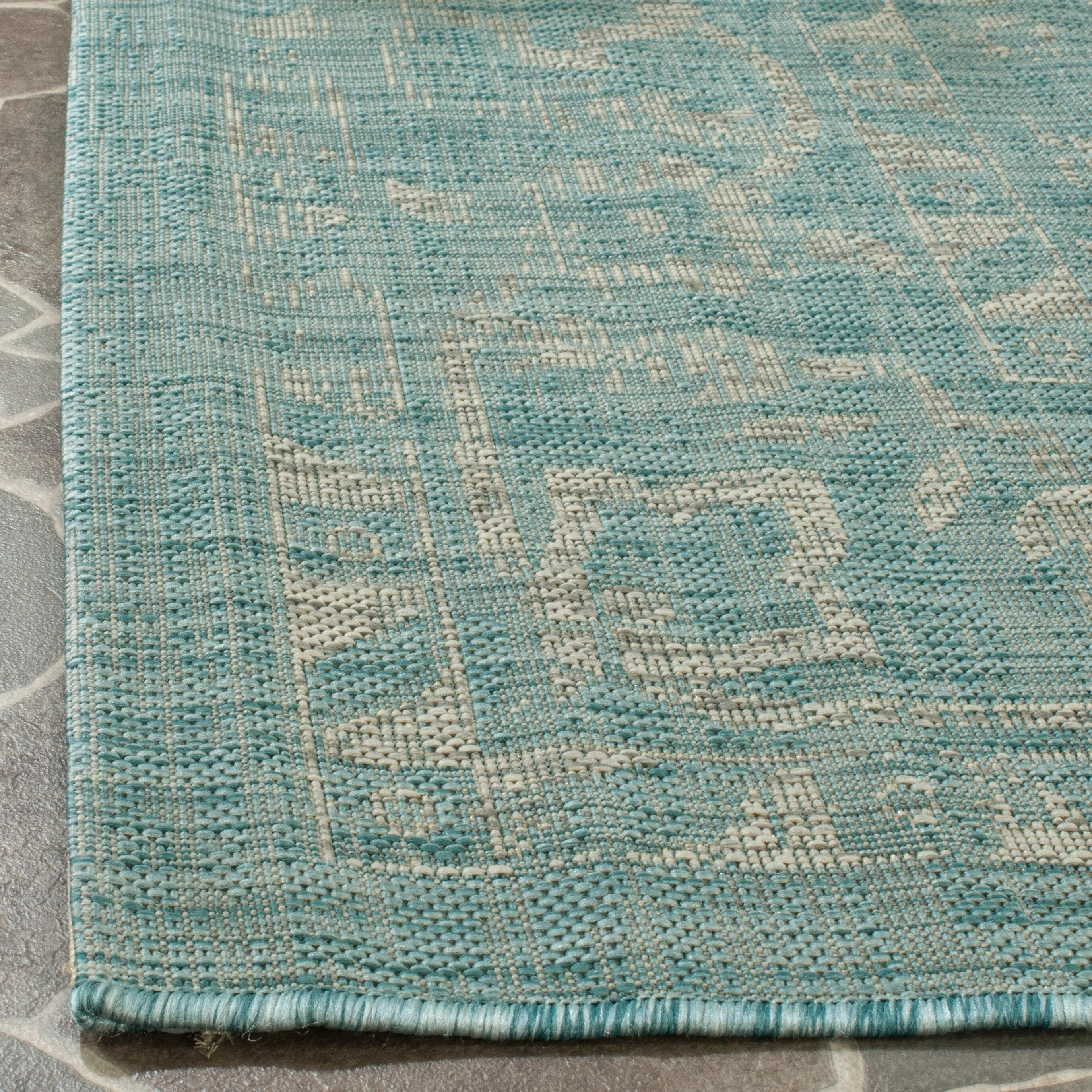 SAFAVIEH Courtyard Karolyn Medallion Indoor/ Outdoor Waterproof Patio Backyard Rug