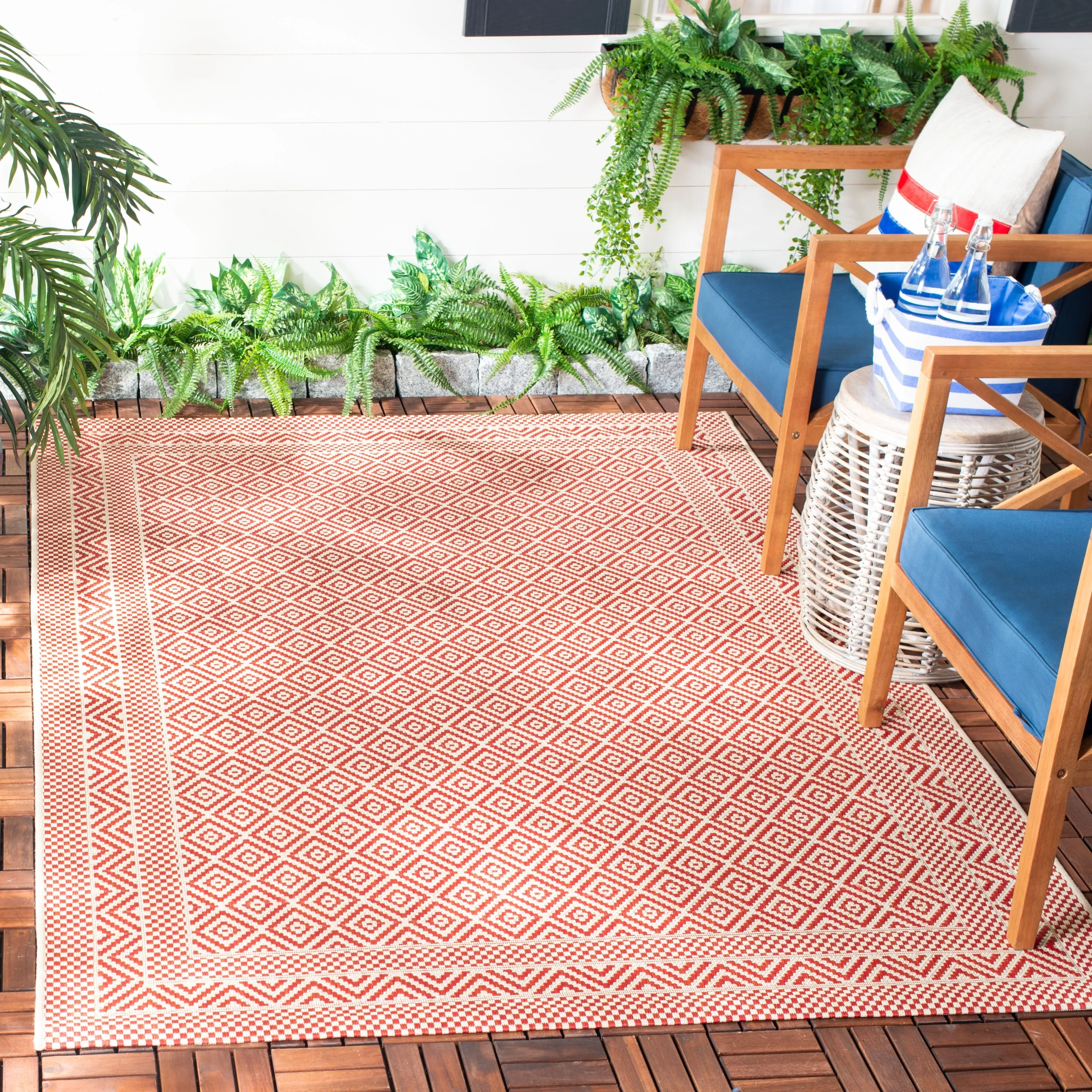 SAFAVIEH Courtyard Lenaik Indoor/ Outdoor Waterproof Patio Backyard Rug