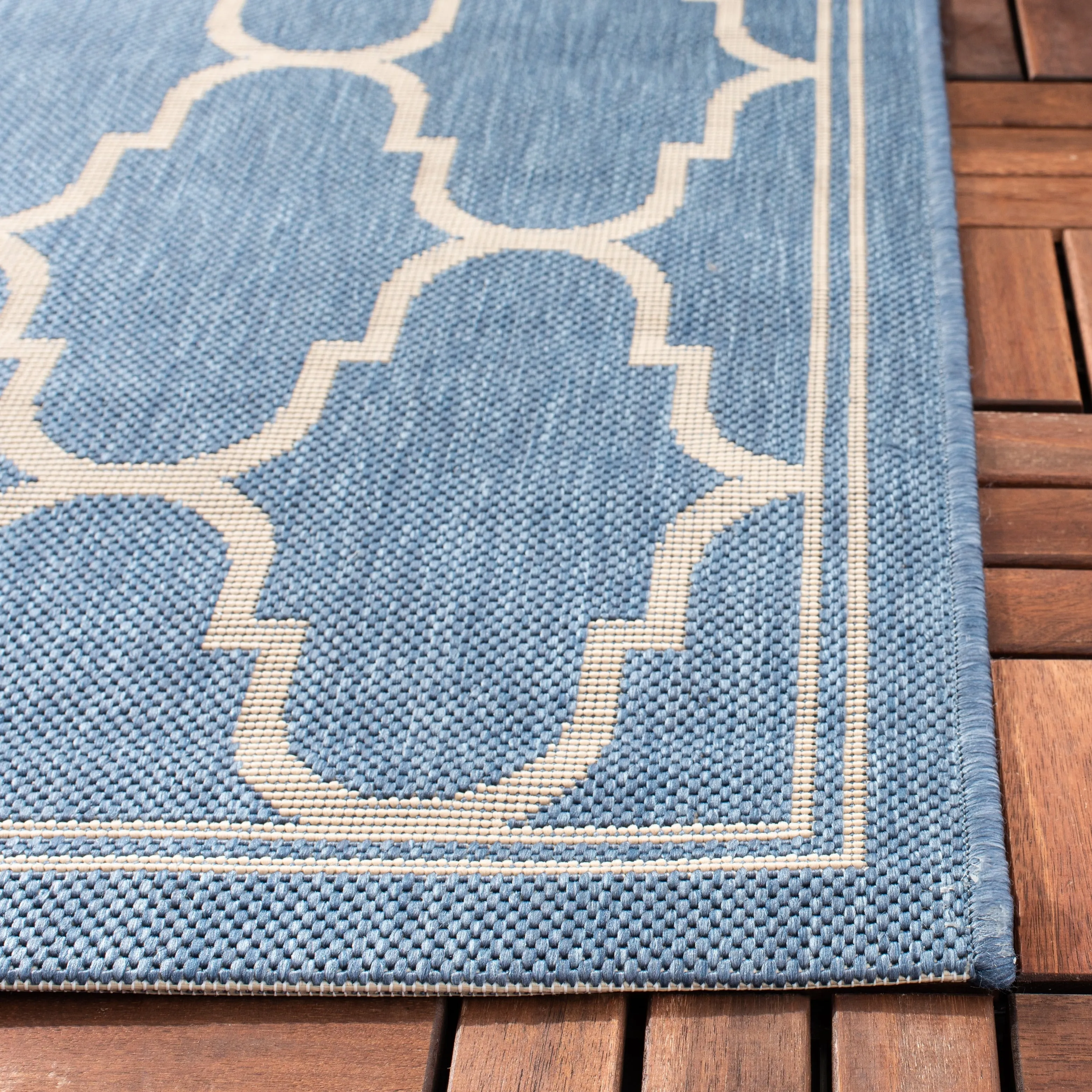 SAFAVIEH Courtyard Lita Waterproof Trellis Backyard Patio Rug