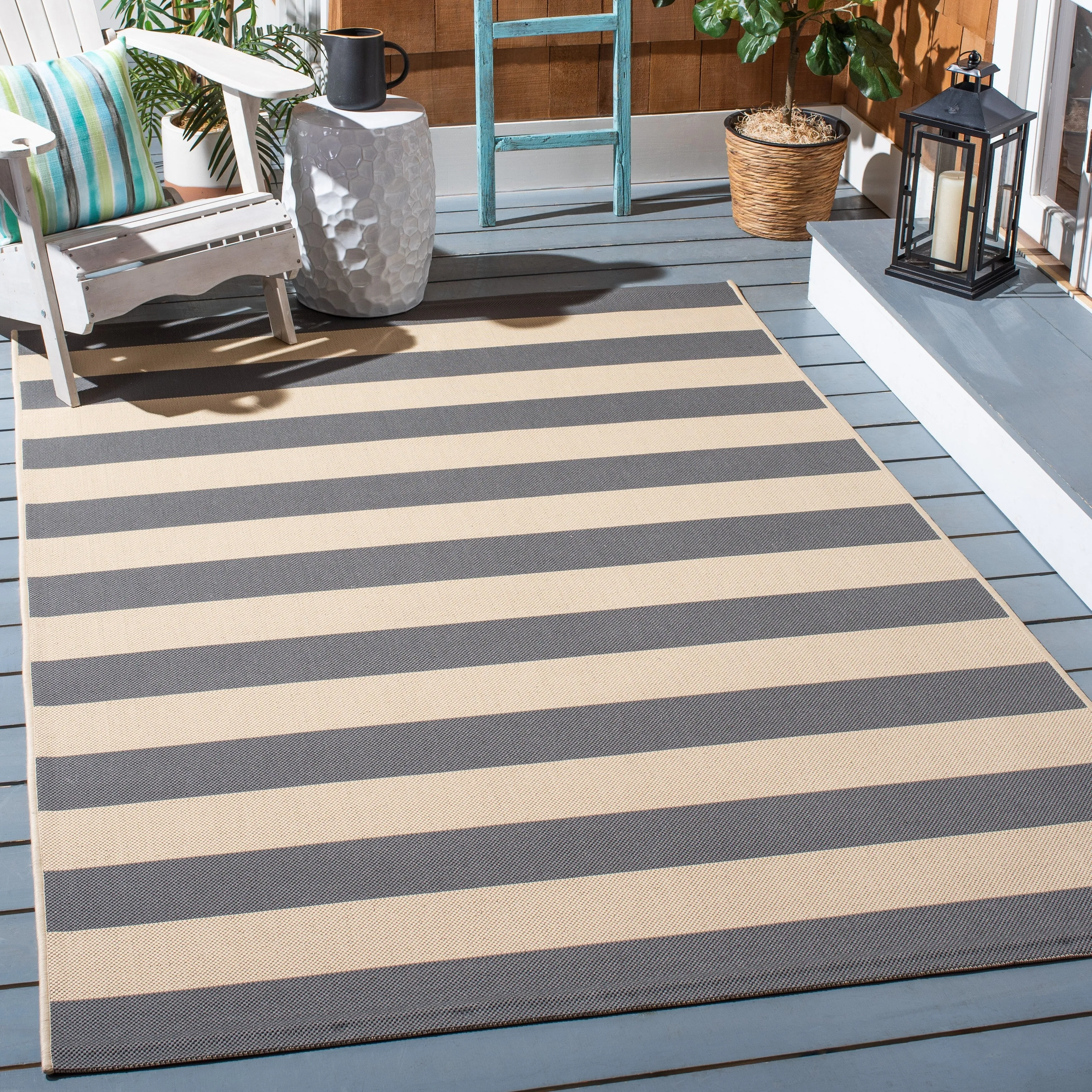 SAFAVIEH Courtyard Maysa Indoor/ Outdoor Waterproof Backyard Patio Rug