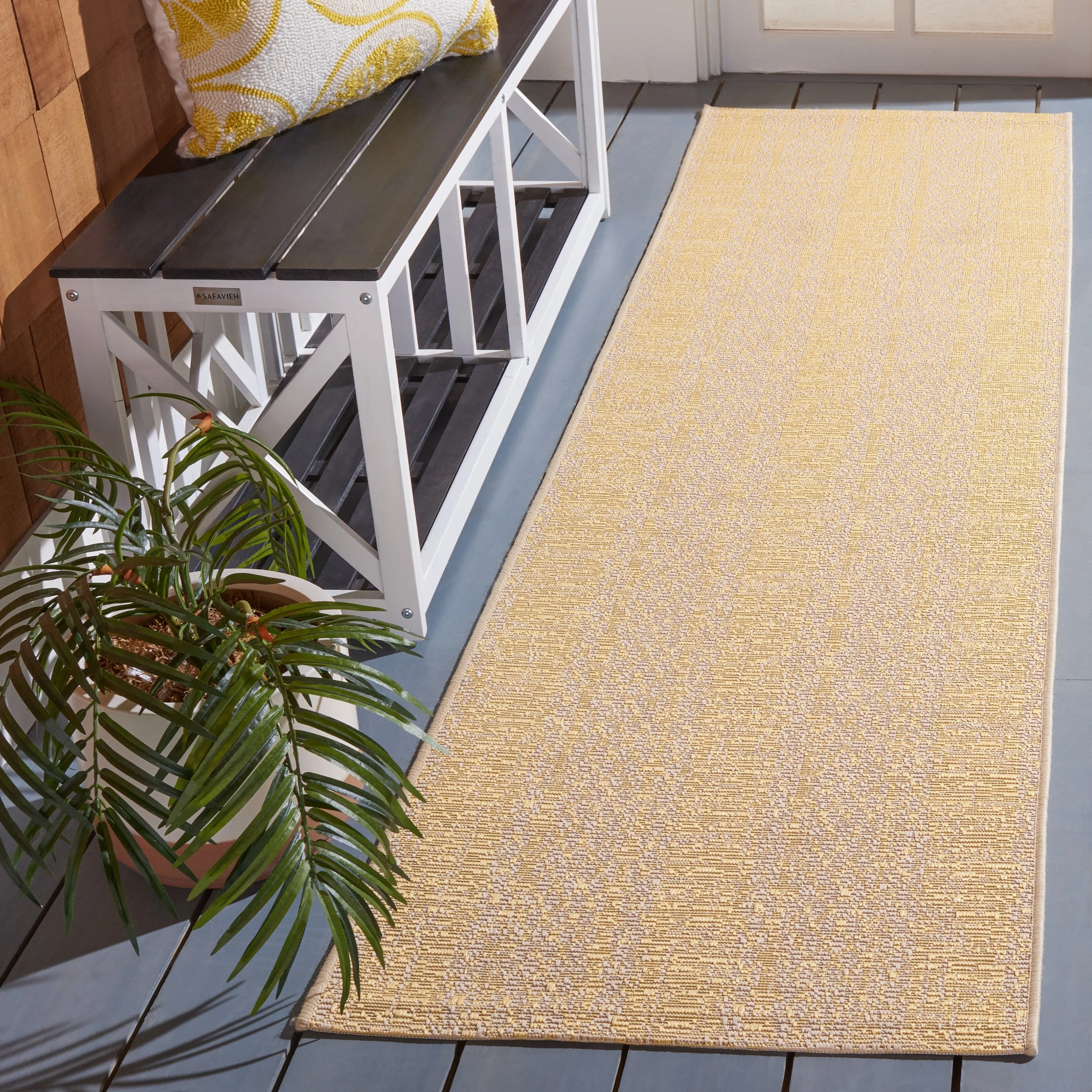 SAFAVIEH Courtyard Nadya Indoor/ Outdoor Waterproof Patio Backyard Rug