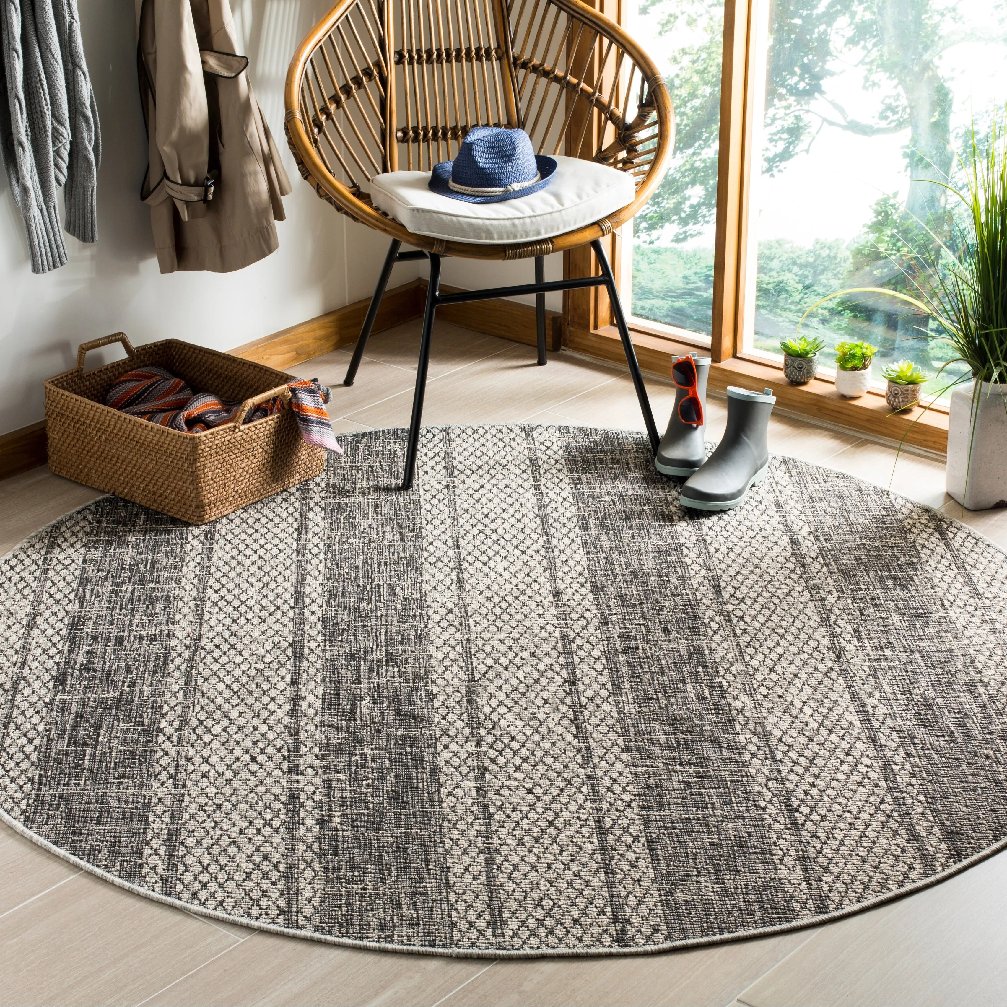 SAFAVIEH Courtyard Nanci Stripe Indoor/ Outdoor Waterproof Patio Backyard Rug