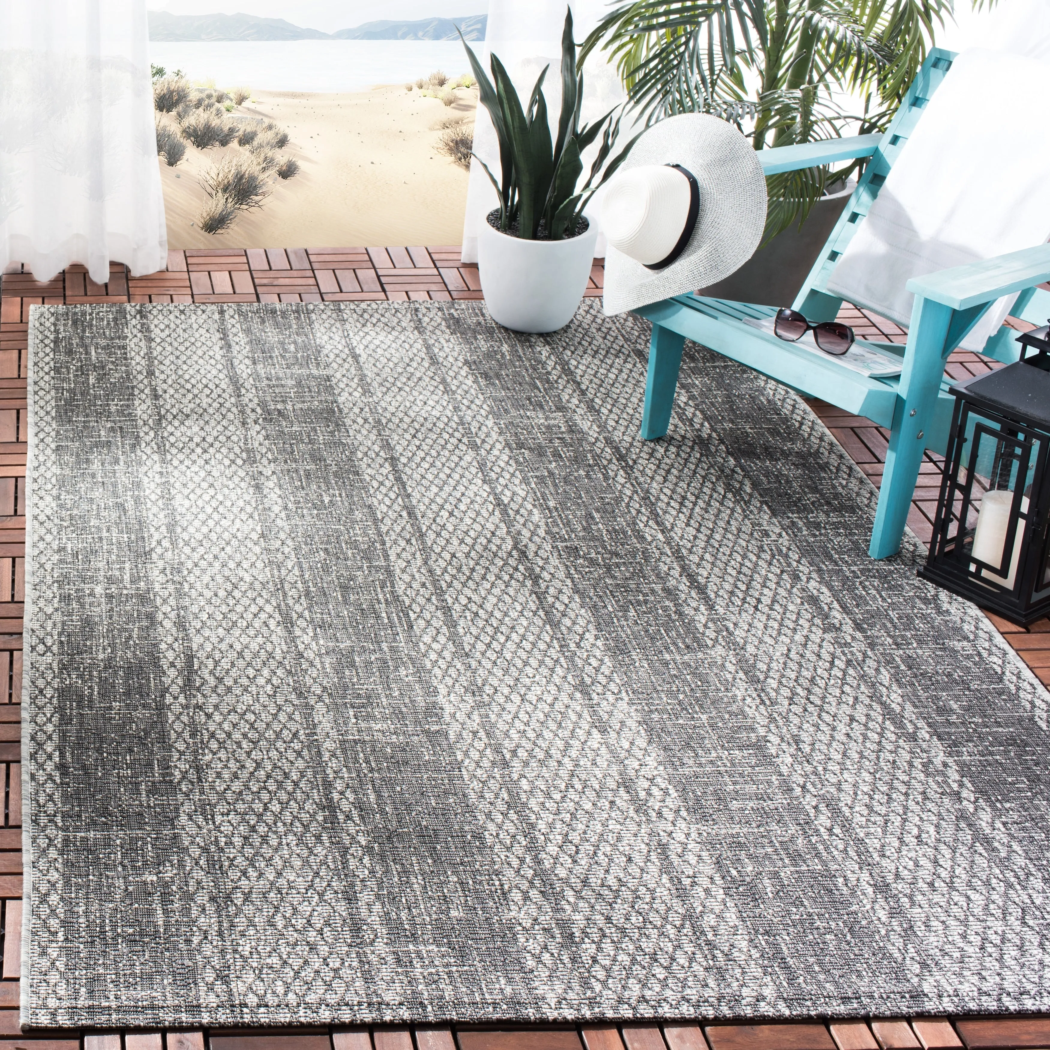 SAFAVIEH Courtyard Nanci Stripe Indoor/ Outdoor Waterproof Patio Backyard Rug