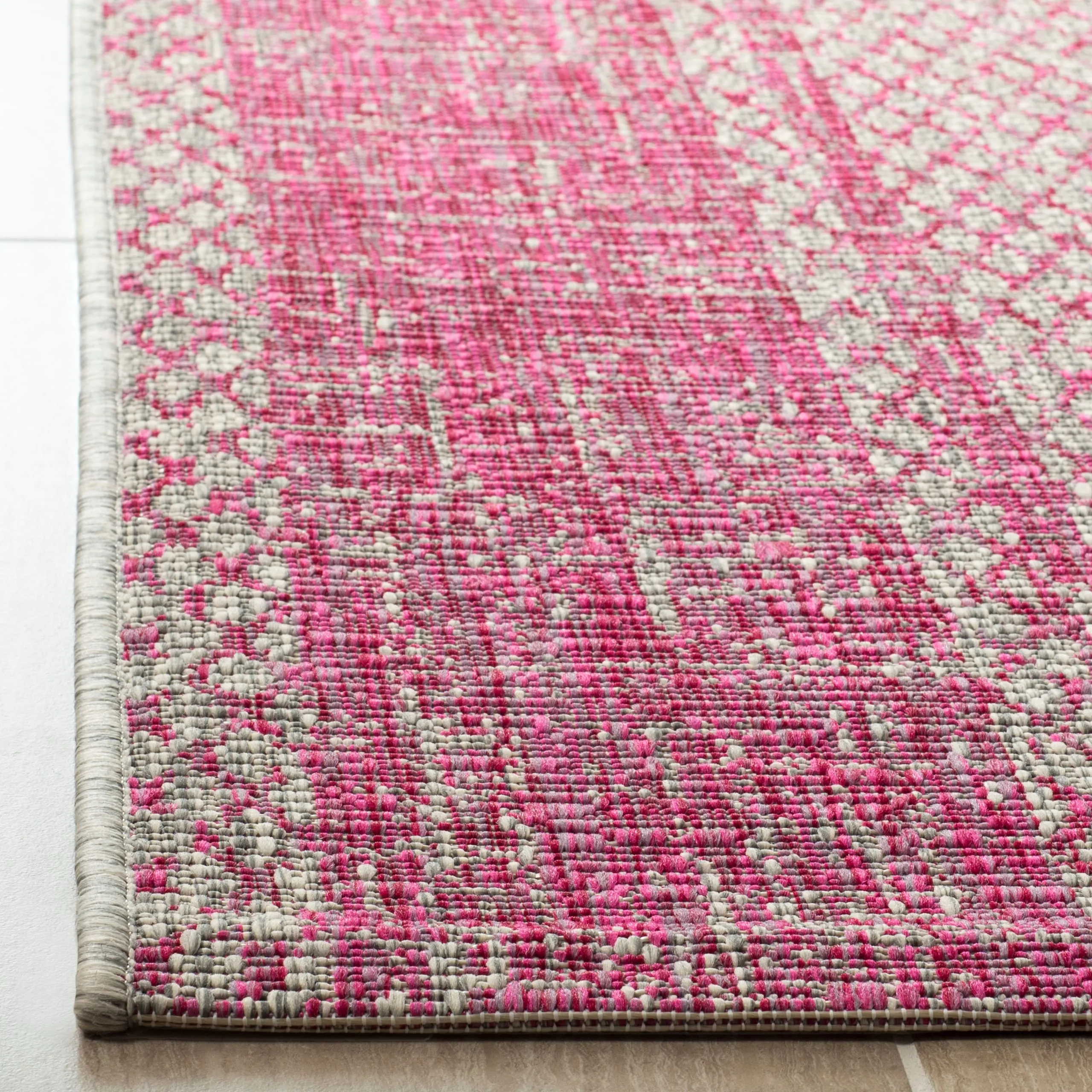 SAFAVIEH Courtyard Nanci Stripe Indoor/ Outdoor Waterproof Patio Backyard Rug