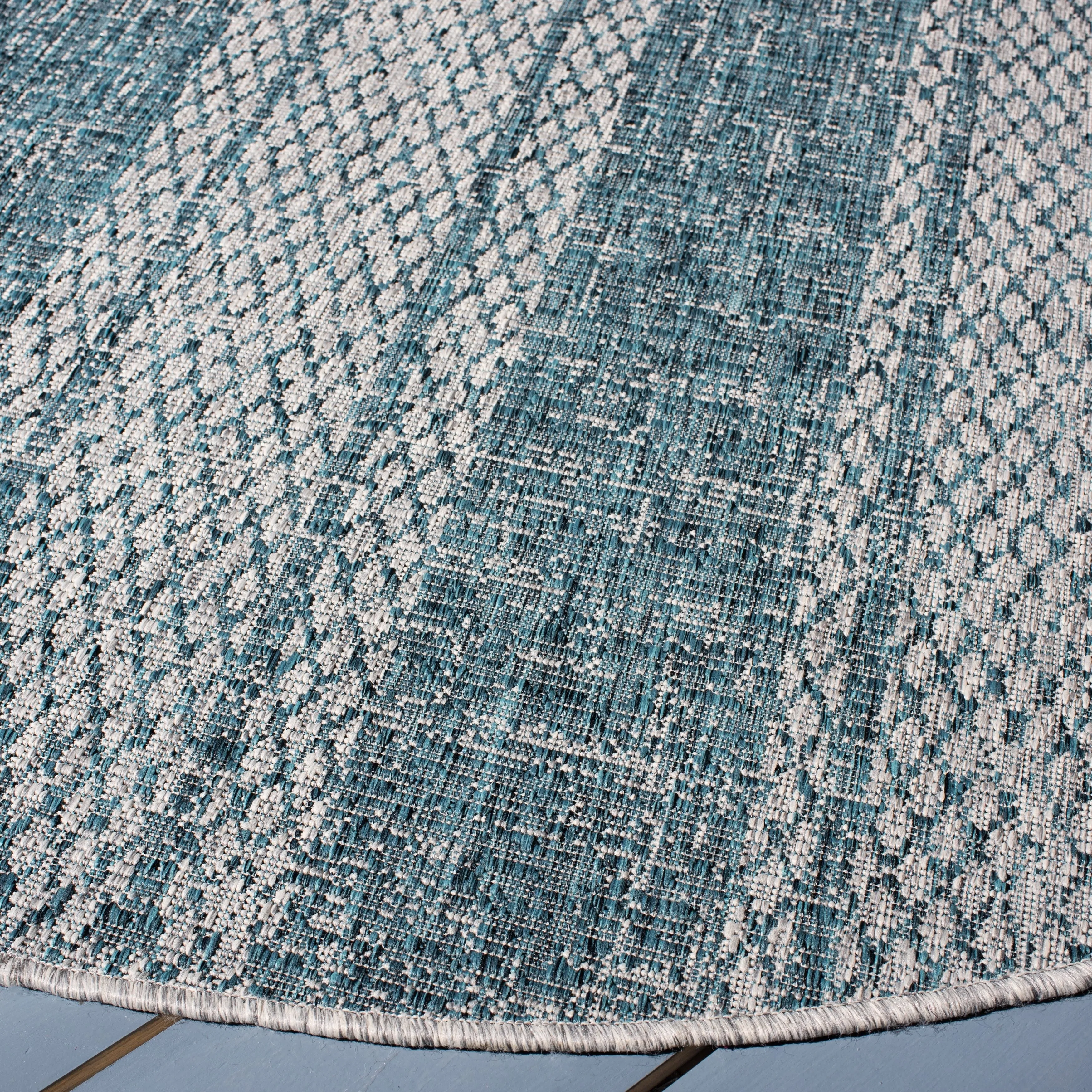 SAFAVIEH Courtyard Nanci Stripe Indoor/ Outdoor Waterproof Patio Backyard Rug