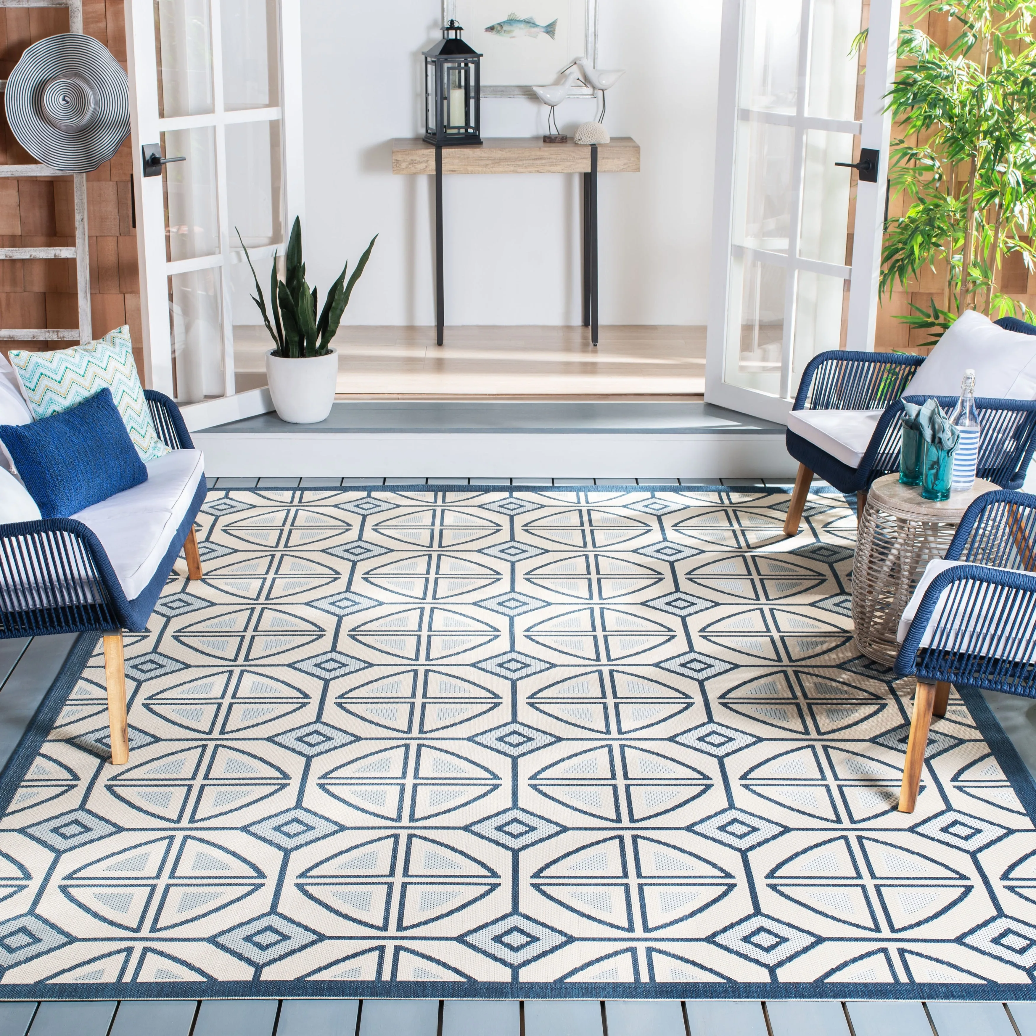 SAFAVIEH Courtyard Saundra Indoor/ Outdoor Waterproof Patio Backyard Rug