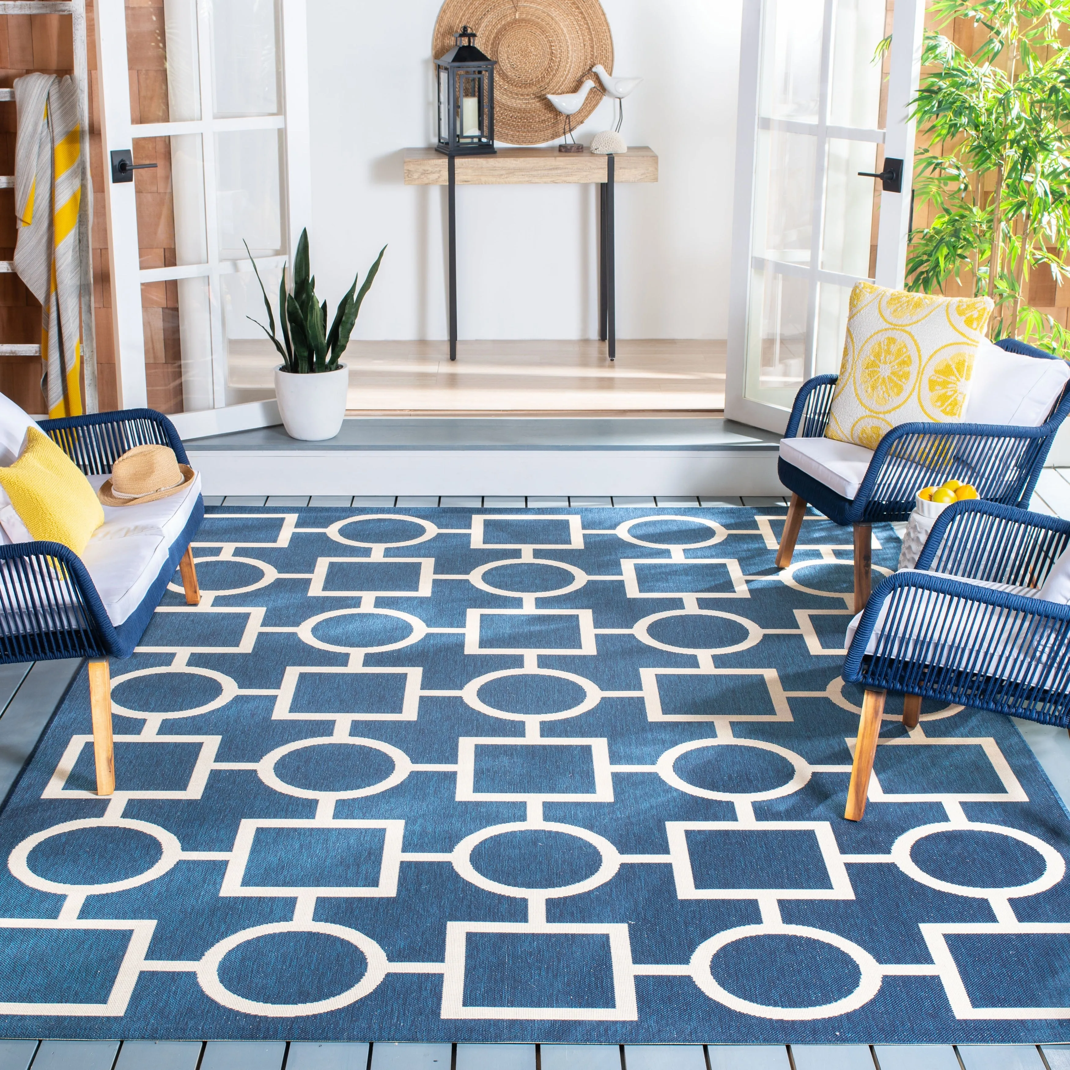 SAFAVIEH Courtyard Sharlene Indoor/ Outdoor Waterproof Patio Backyard Rug