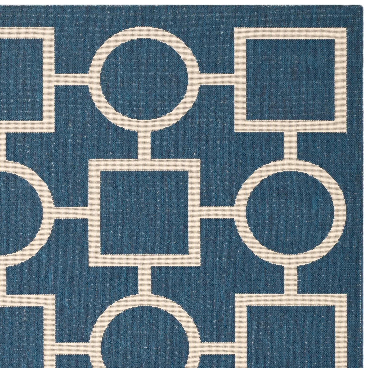 SAFAVIEH Courtyard Sharlene Indoor/ Outdoor Waterproof Patio Backyard Rug