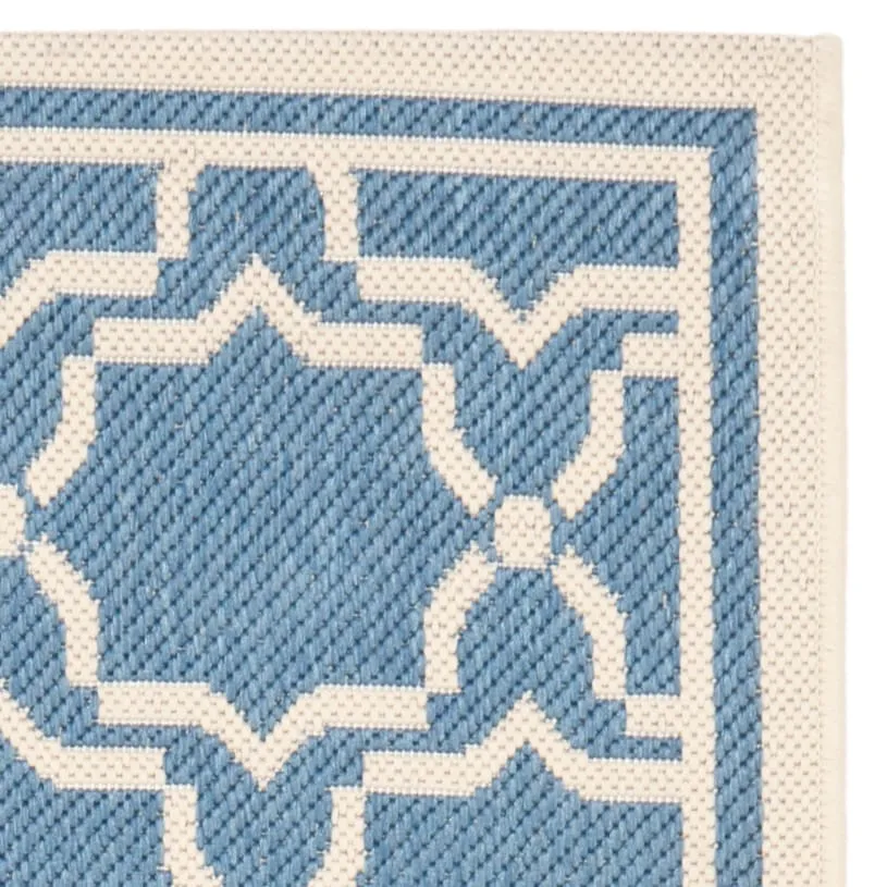 SAFAVIEH Courtyard Thomasina Indoor/ Outdoor Waterproof Patio Backyard Rug