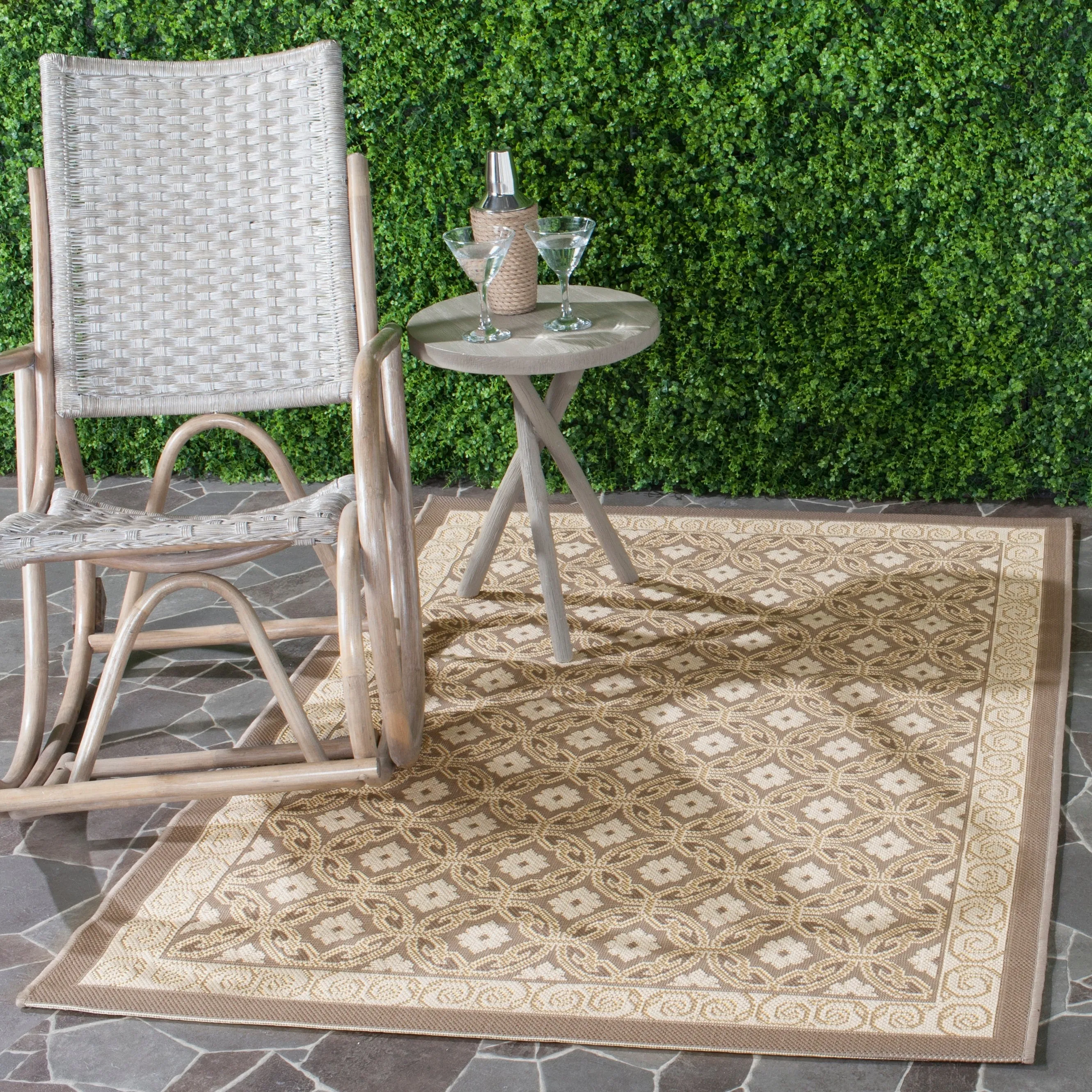 SAFAVIEH Courtyard Vernetta Lonni Outdoor Waterproof Patio Backyard Rug