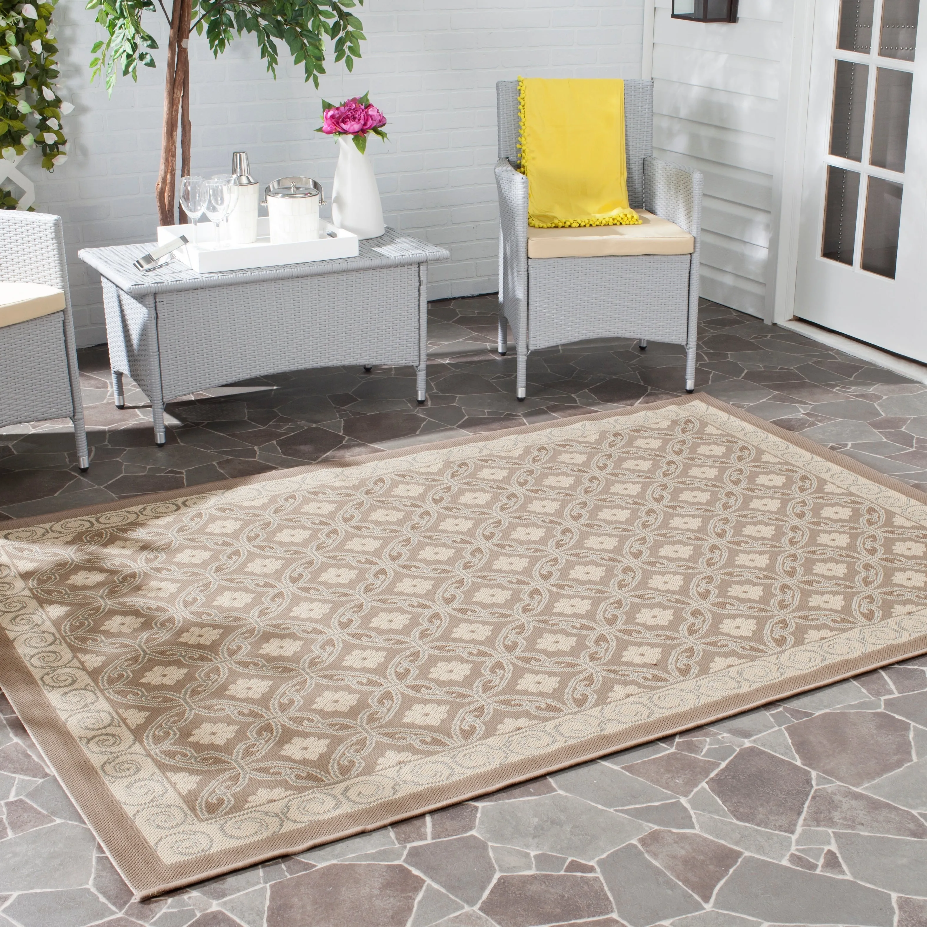 SAFAVIEH Courtyard Vernetta Lonni Outdoor Waterproof Patio Backyard Rug
