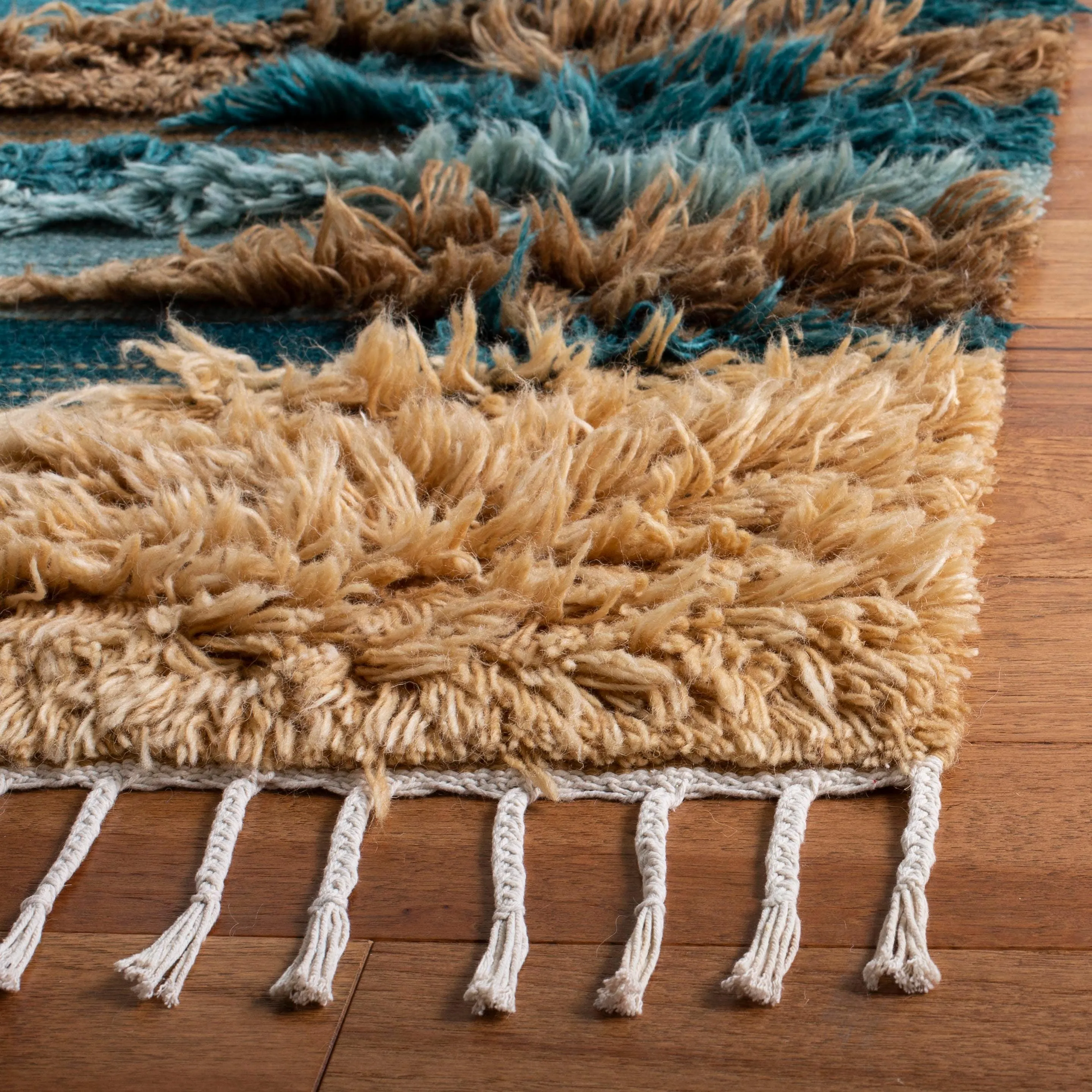 SAFAVIEH Hand-knotted Kenya Ilme Southwestern Tribal Wool Rug