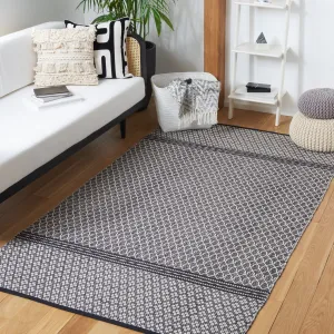 SAFAVIEH Hand-Woven Kilim Mithlesh Flatweave Cotton Rug